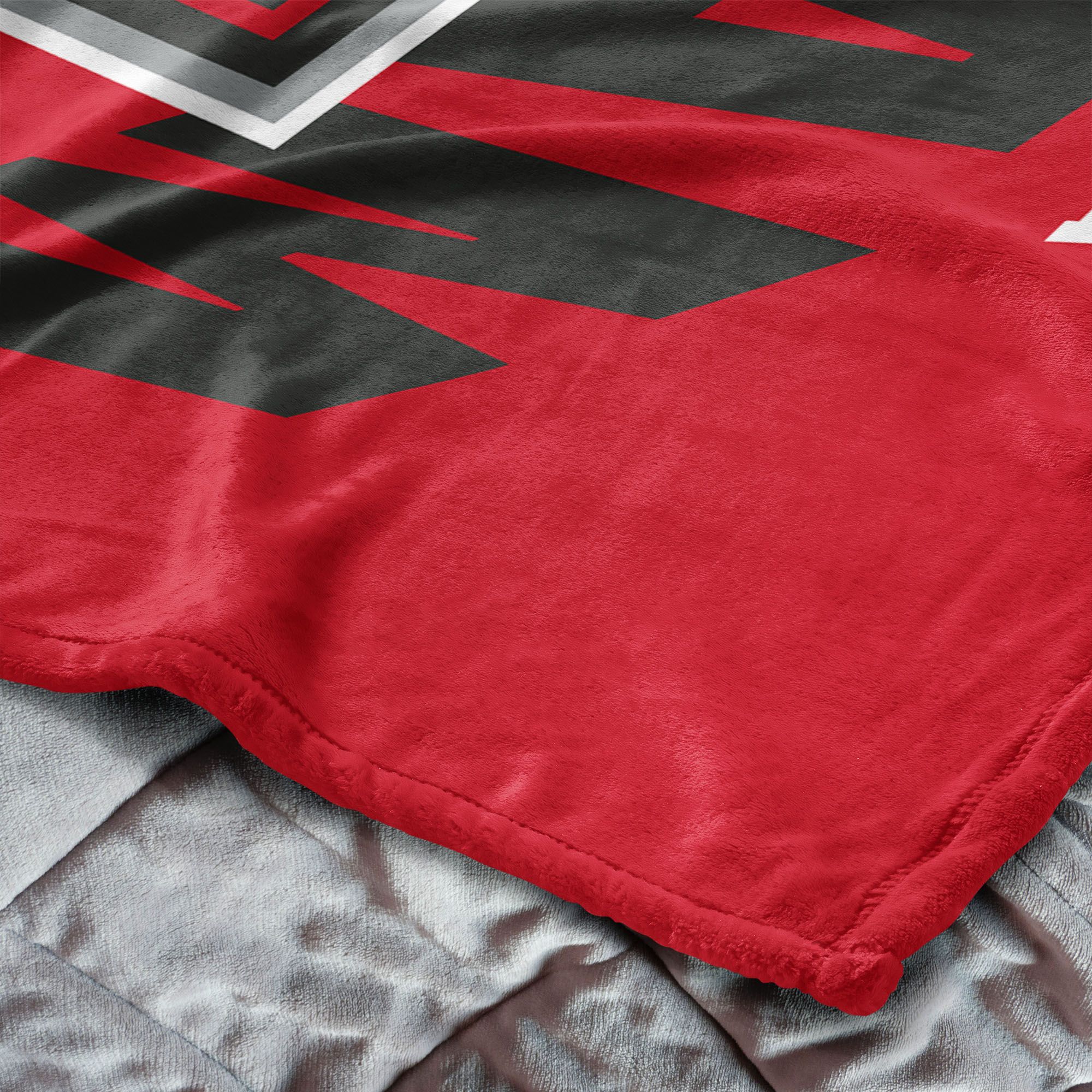 Northwest Atlanta Dream Multi High Block Throw Blanket product image