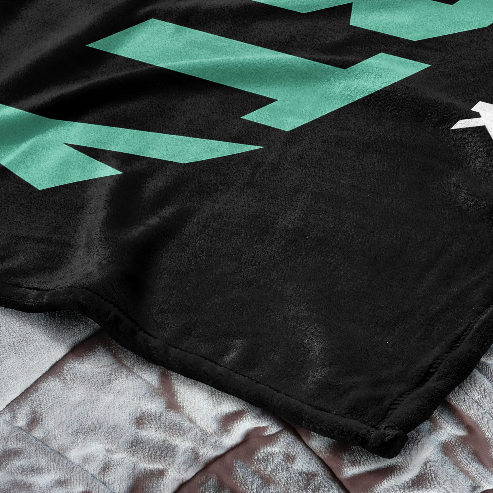 Northwest New York Liberty Multi High Block Throw Blanket product image