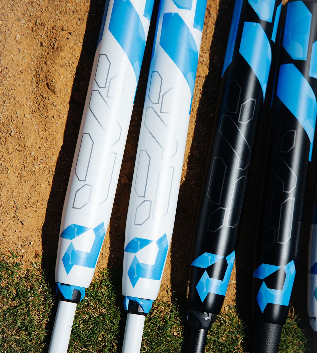 DeMarini CF Fastpitch Bat (-8) product image