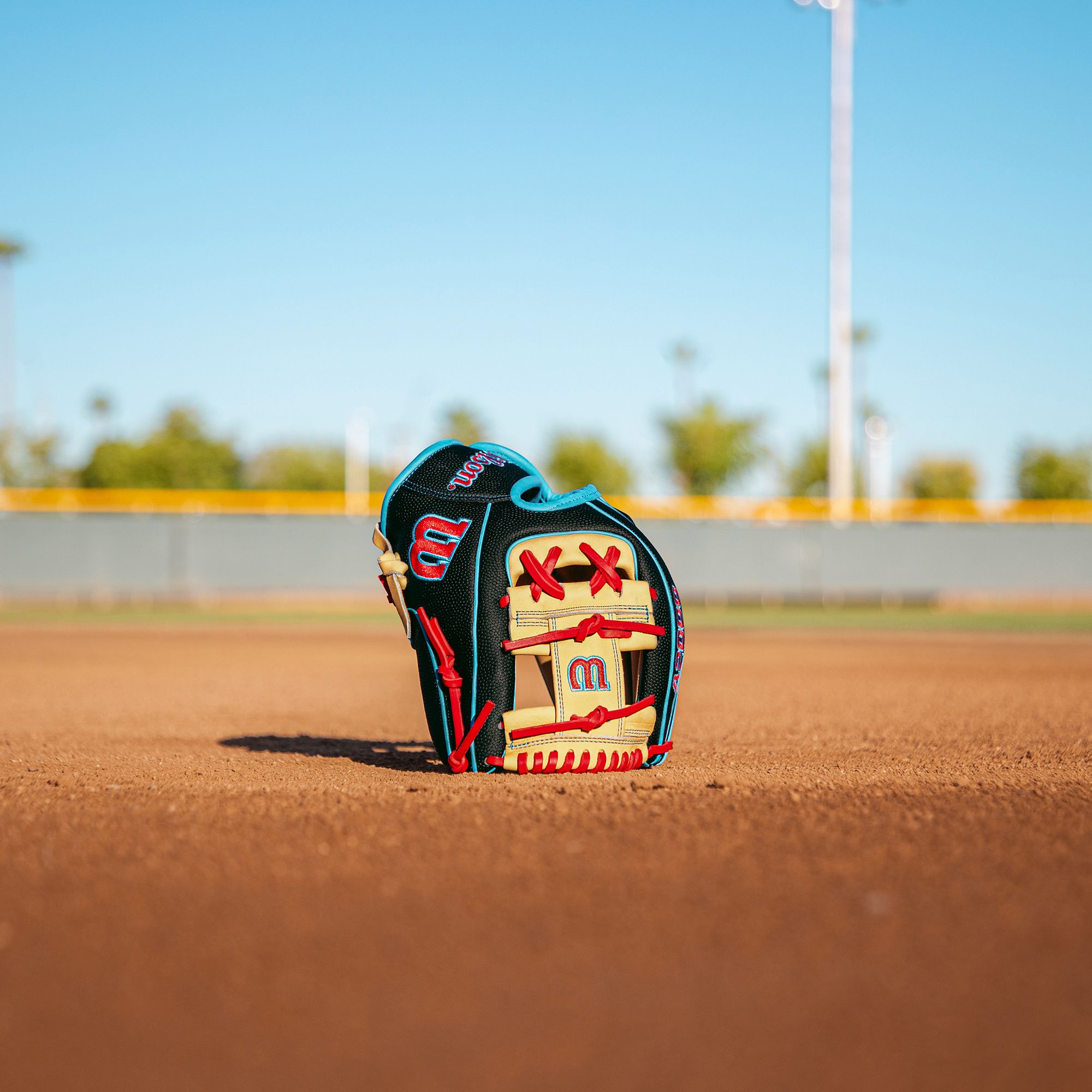 Wilson 11.5" DP15SS Pedroia Fit A2000 SuperSkin Series Glove product image