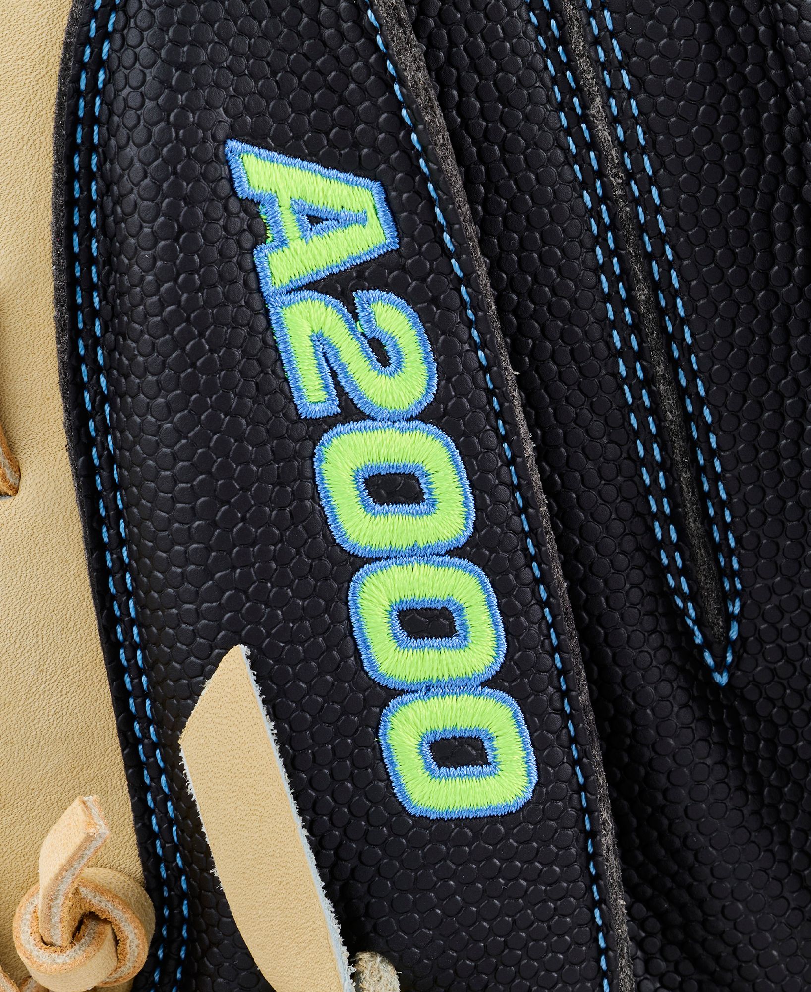 Wilson 33.5" M23SS A2000 SuperSkin Series Catcher's Mitt product image
