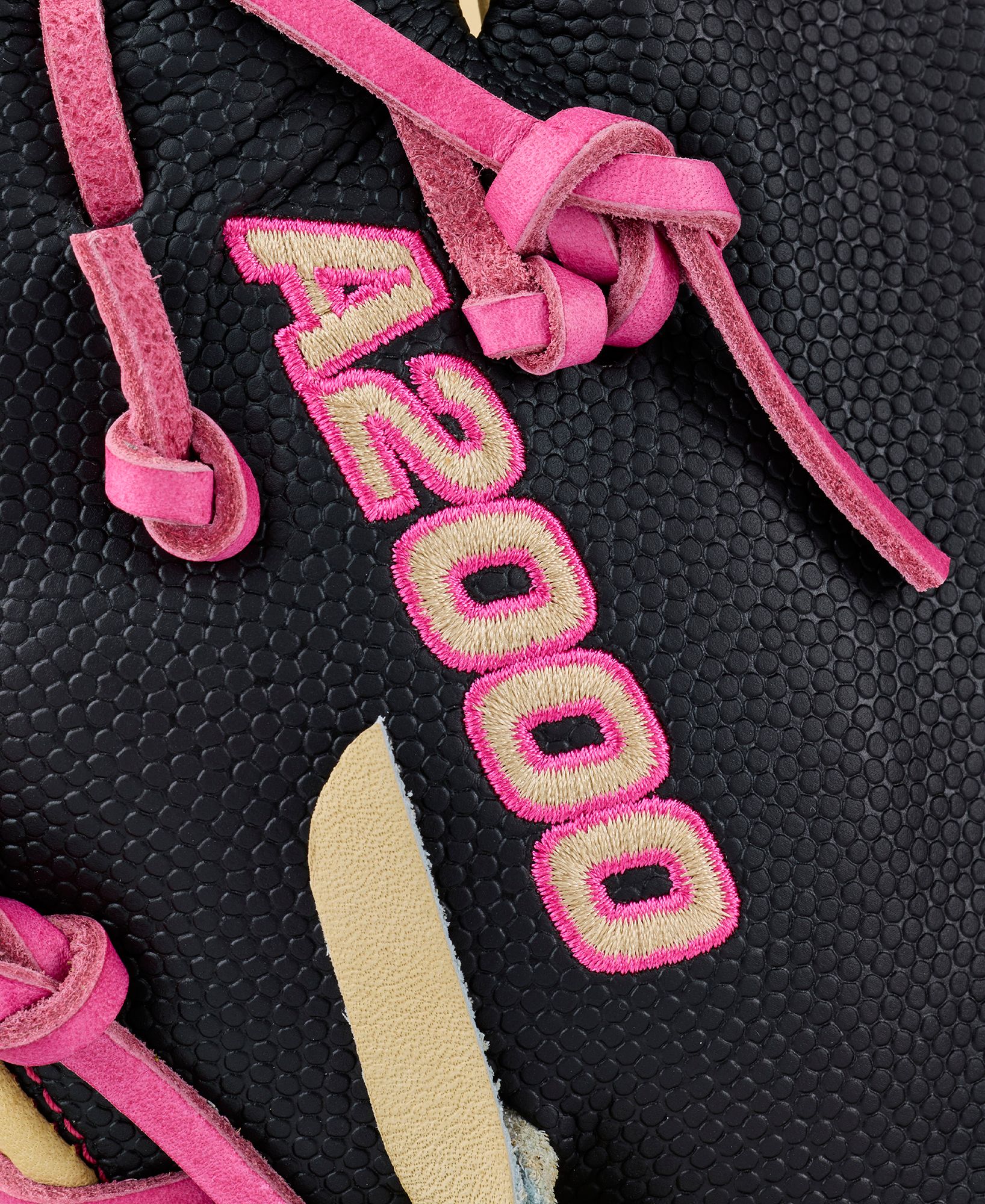 Wilson 13" 1673SS A2000 SuperSkin Series First Base Mitt product image