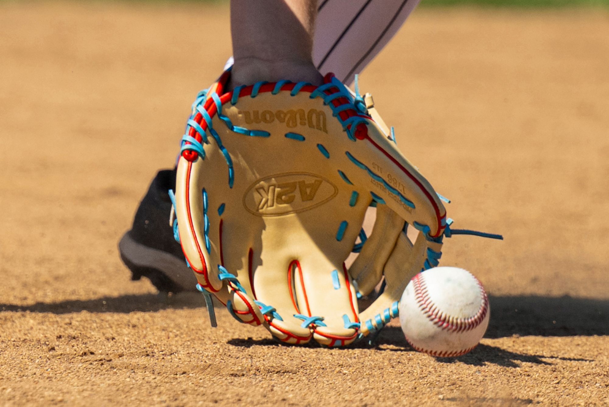 Wilson 11.5" Leadoff Collection 1786 A2K Series Glove product image
