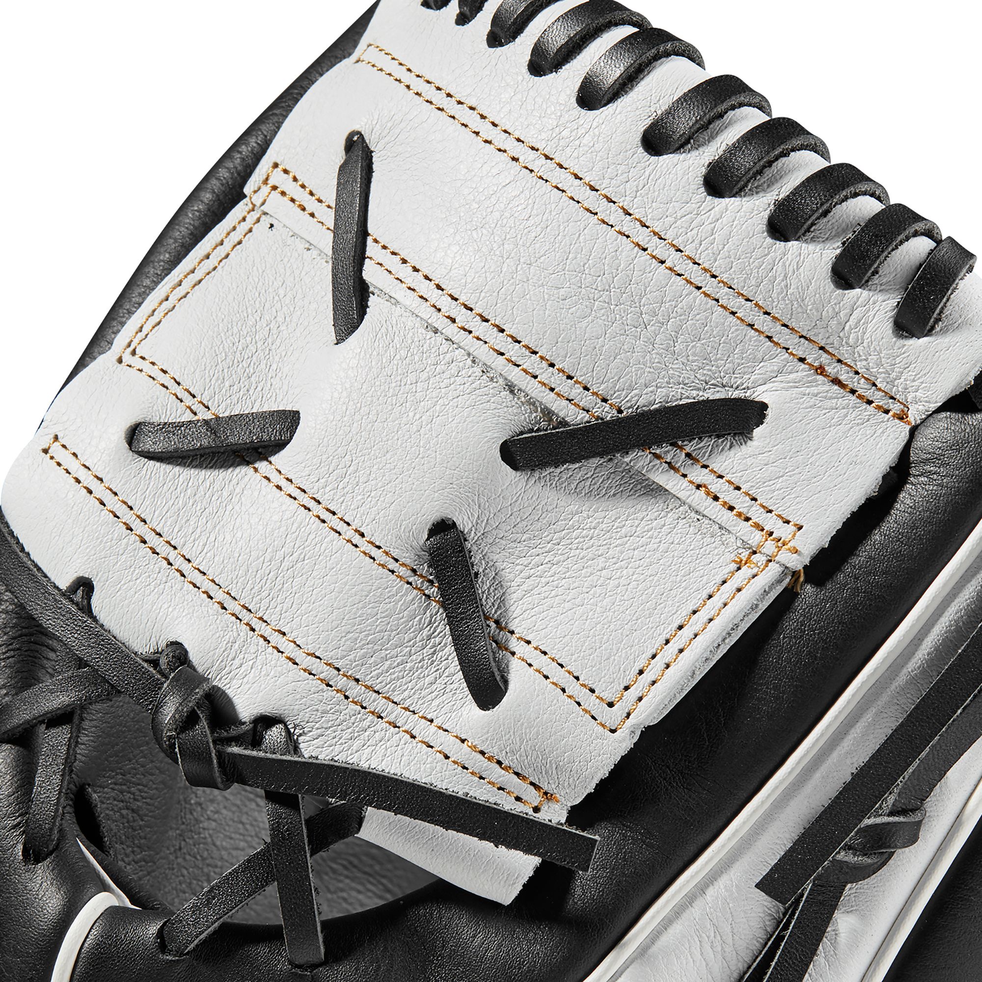 Wilson 12'' Girls' A550 Siren Series Softball Glove product image