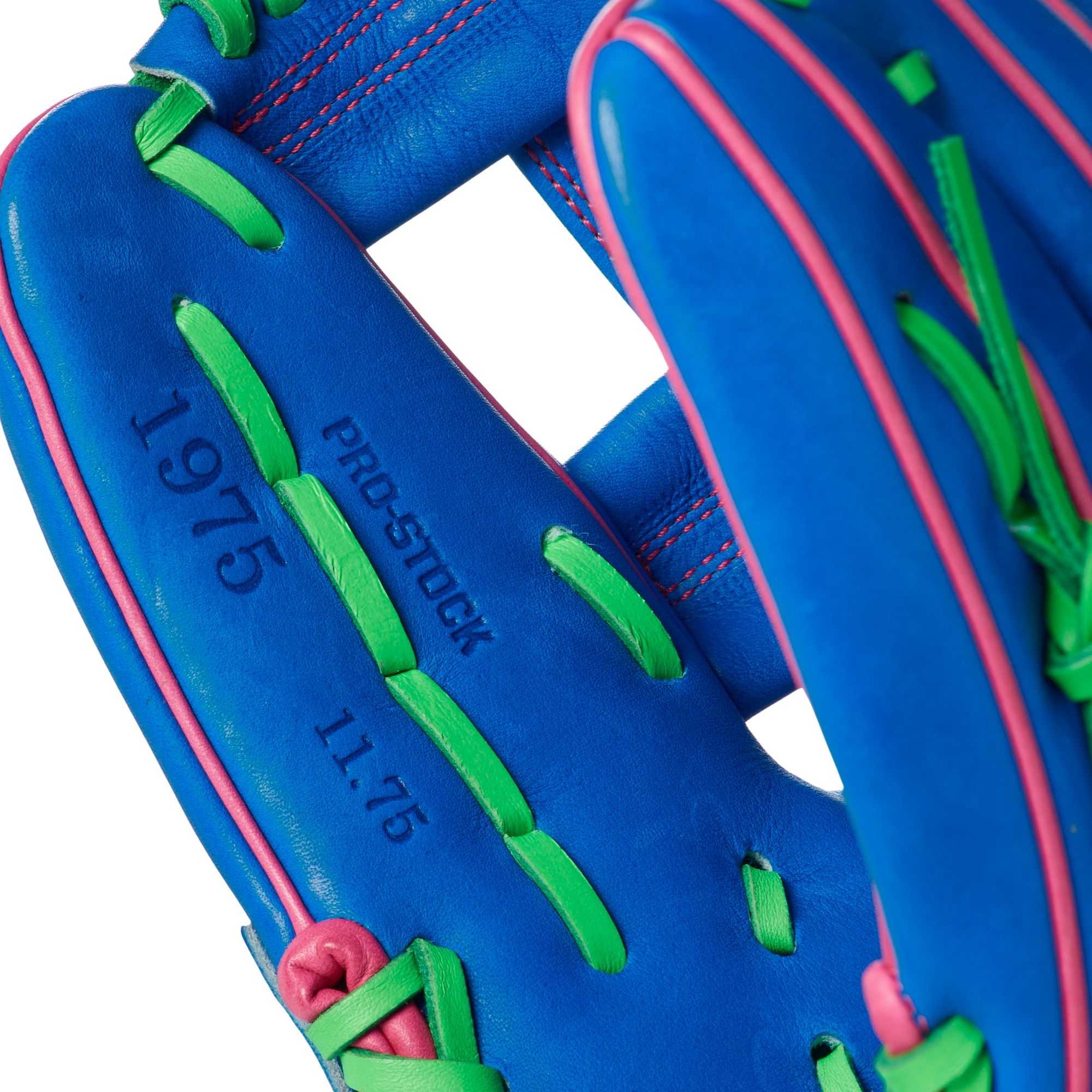 Wilson 11.75" 1975 A2000 Series Glove product image