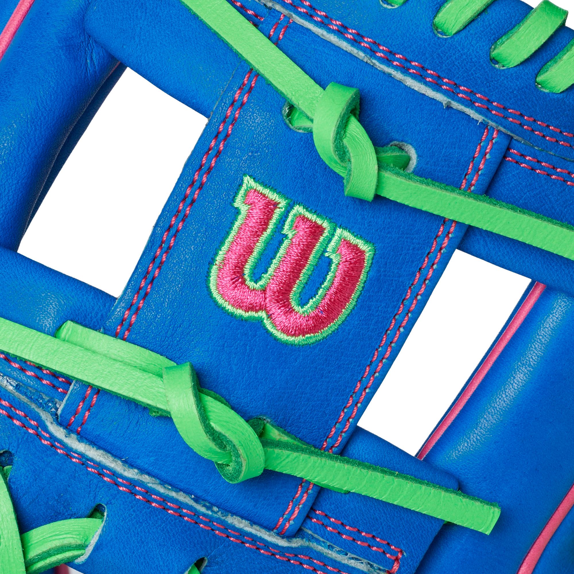 Wilson 11.75" 1975 A2000 Series Glove product image