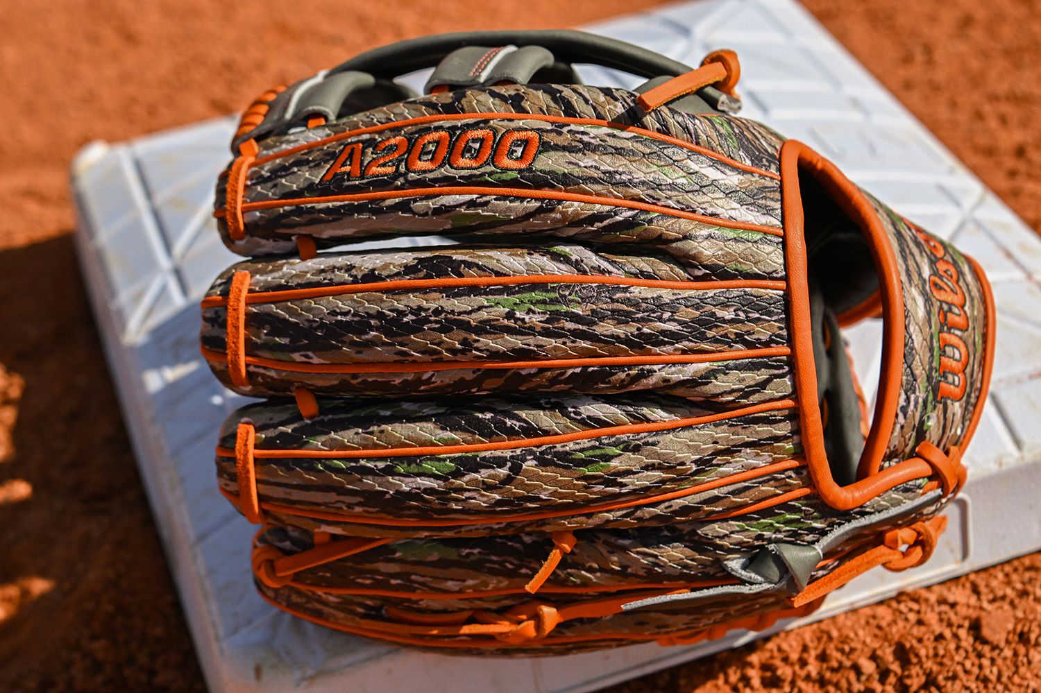 Wilson 11.75" GH2 Gunner Henderson A2000 SuperSkin Series Glove product image