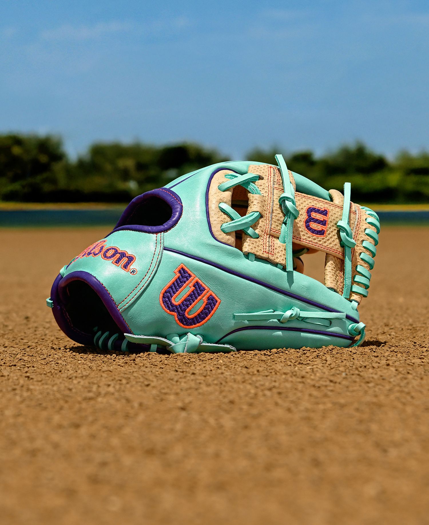 Wilson 11.5" 1786 A2000 Series Glove product image