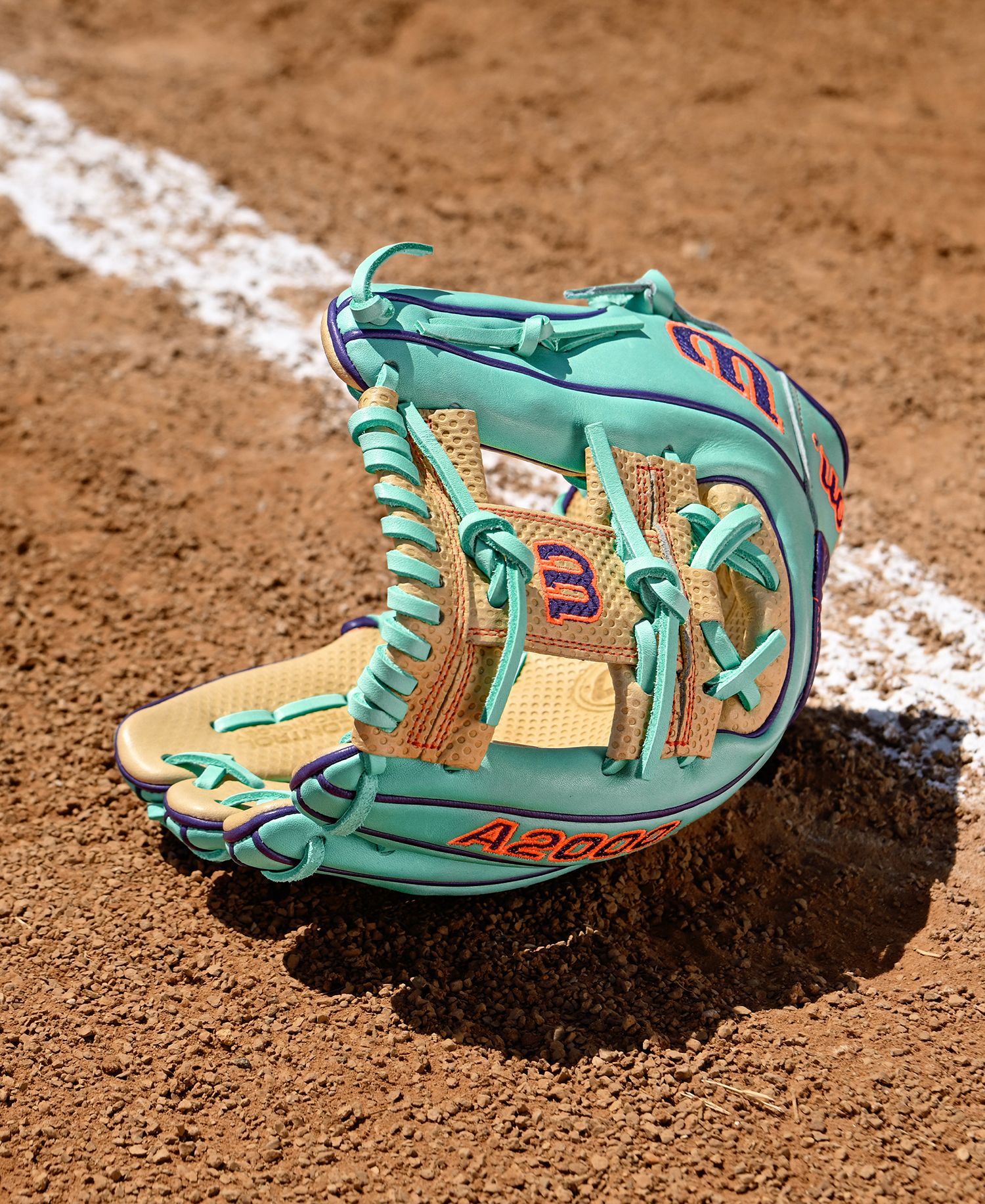 Wilson 11.5" 1786 A2000 Series Glove product image