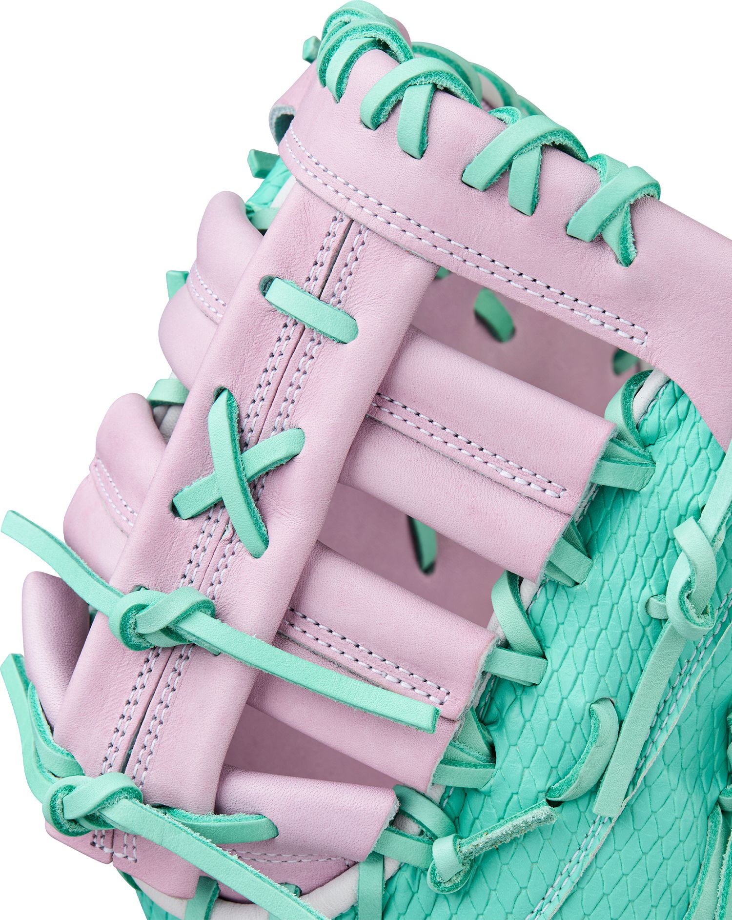 Wilson 12.5" FP1620SS A2000 SuperSkin Series Fastpitch First Base Mitt product image