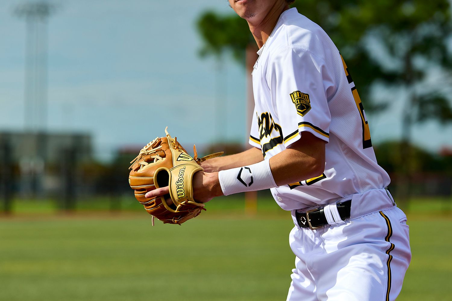 Wilson 11.75" 1975SS A2000 SuperSkin Classics Series Glove product image