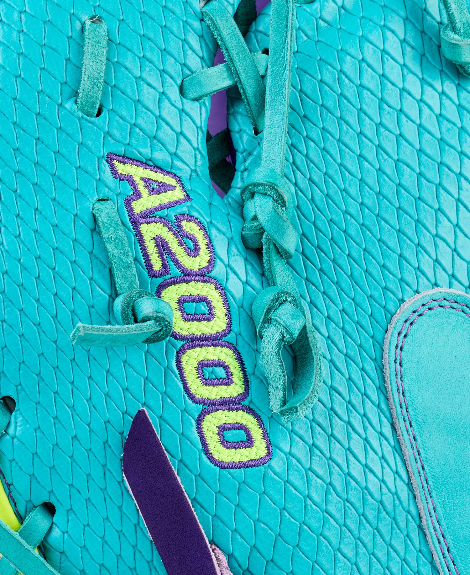 Wilson 12" 1612SS A2000 SuperSkin Series First Base Mitt product image