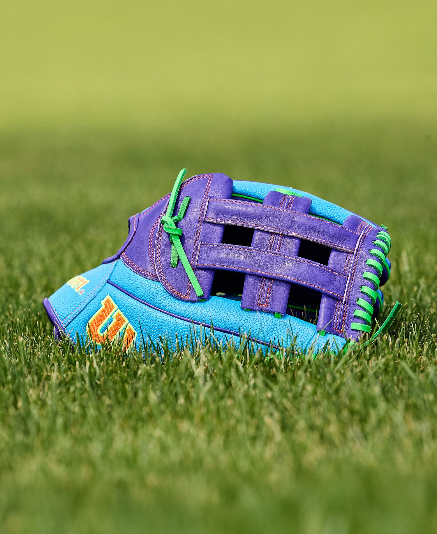 Wilson 12.25'' PF50SS Pedroia Fit A2000 SuperSkin Series Glove product image