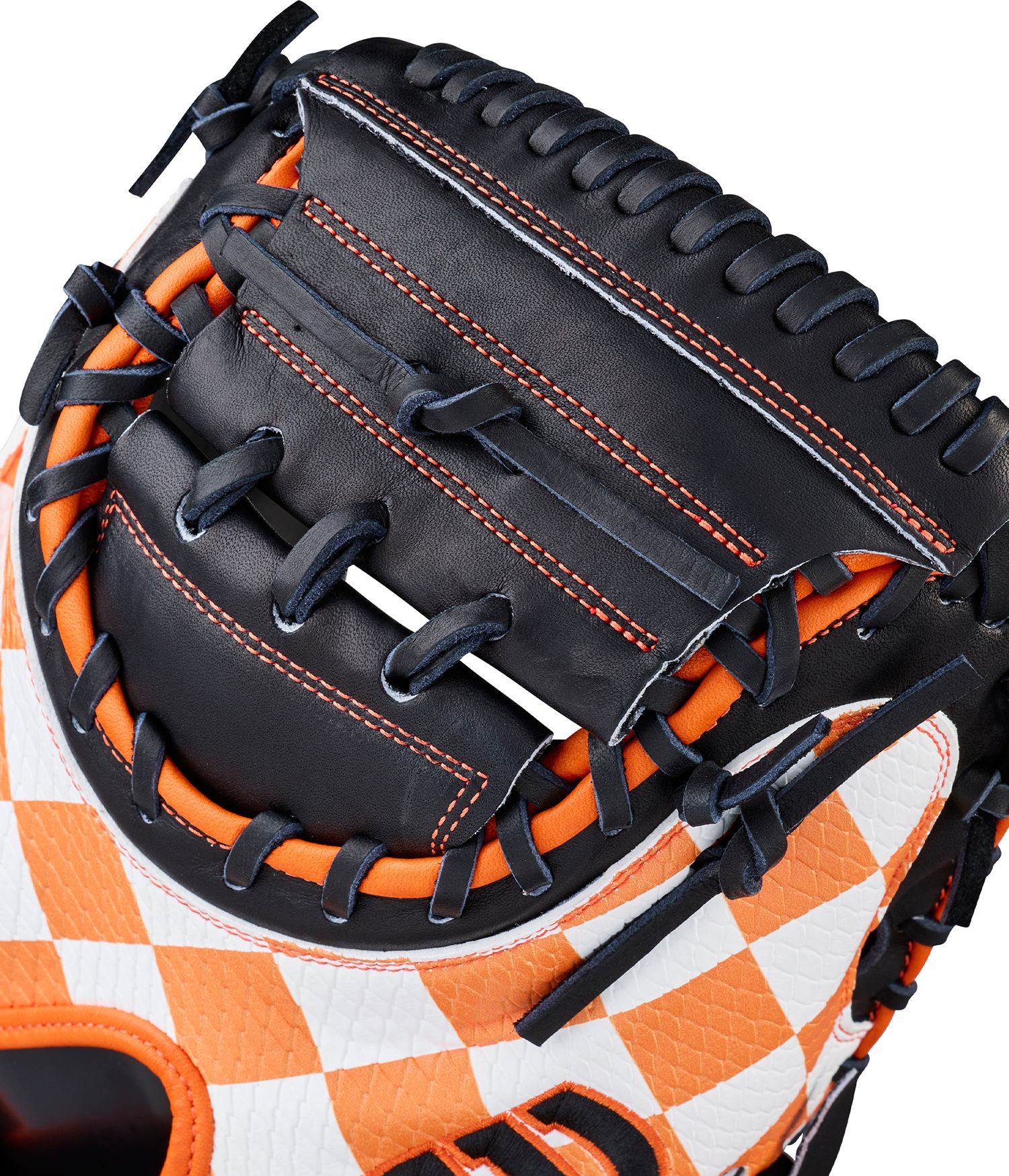 Wilson 33'' CM33SS Knoxville A2000 SuperSkin Series Catcher's Mitt product image