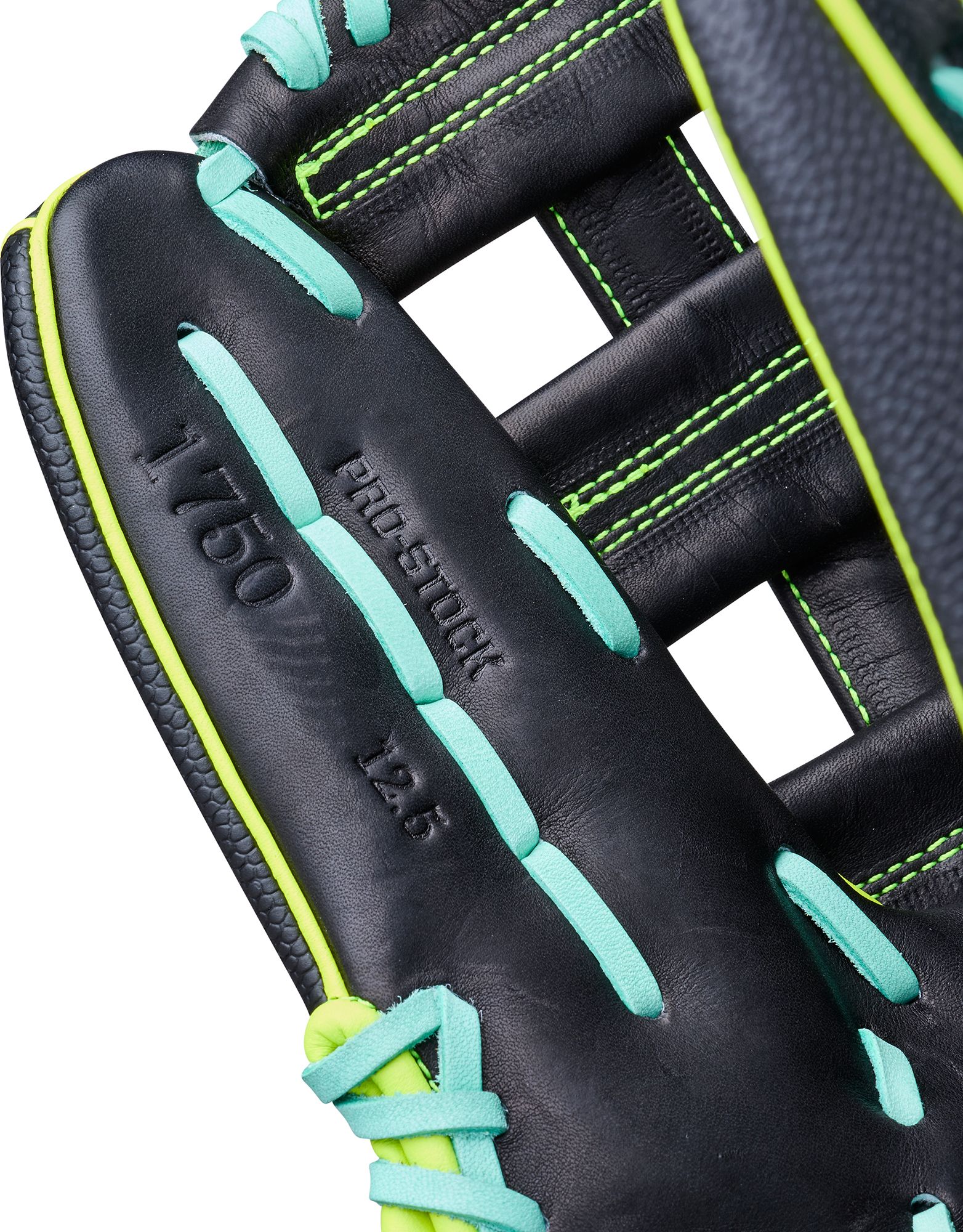 Wilson 12.5" A2000 1750 SuperSkin Series Glove 2026 product image