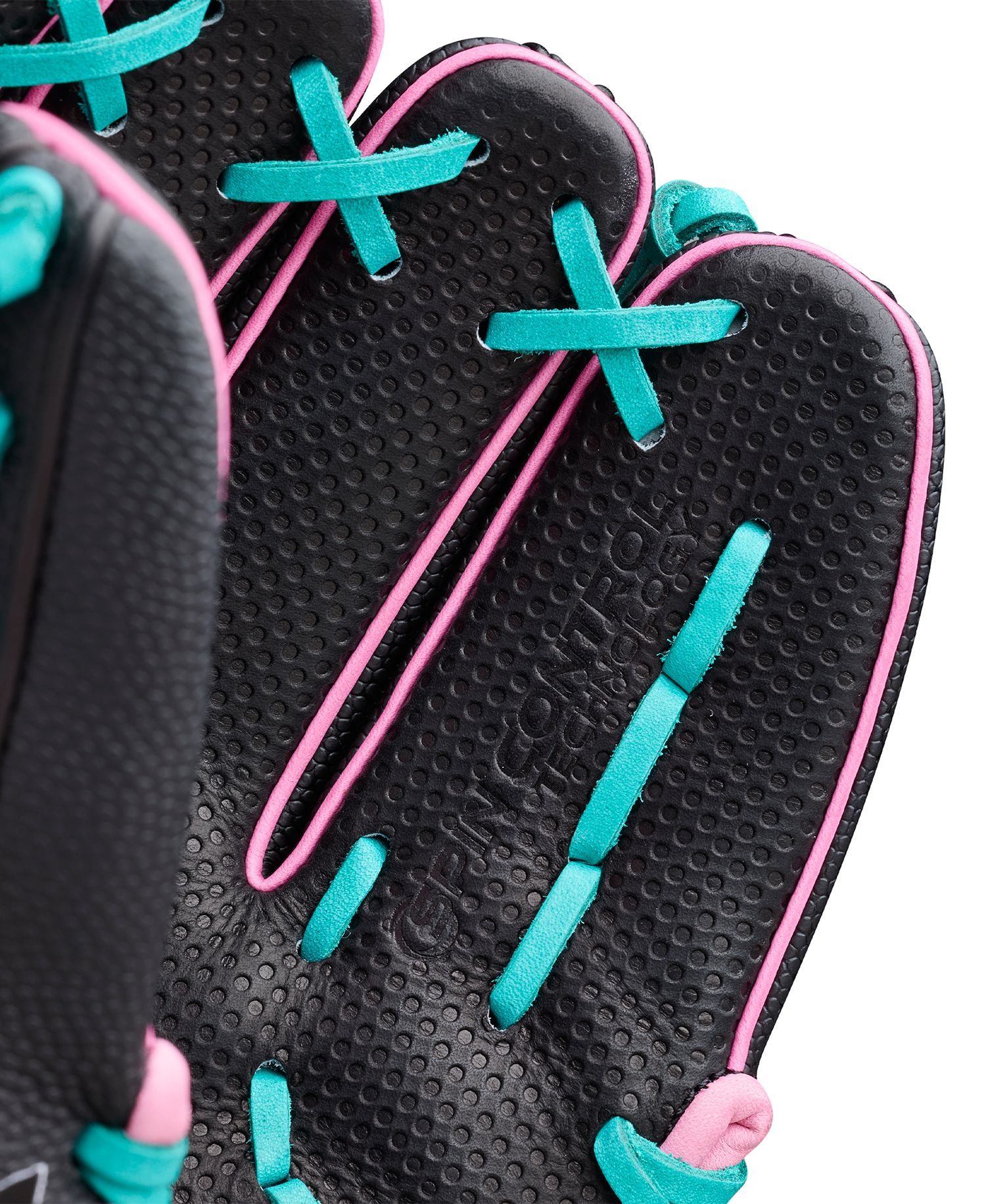 Wilson 11.5'' 1786SS A2000 SuperSkin Series Glove w/ Spin Control product image