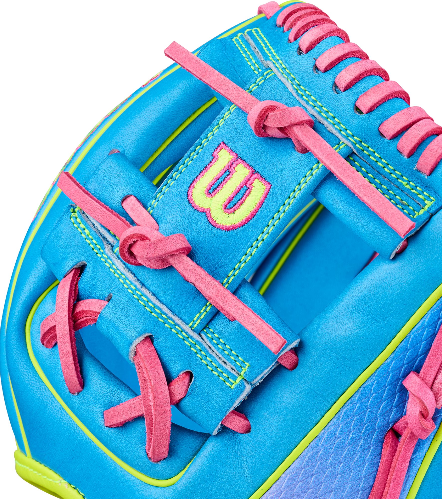 Wilson DP15 A2000 "Love the Moment"  Edition Glove product image