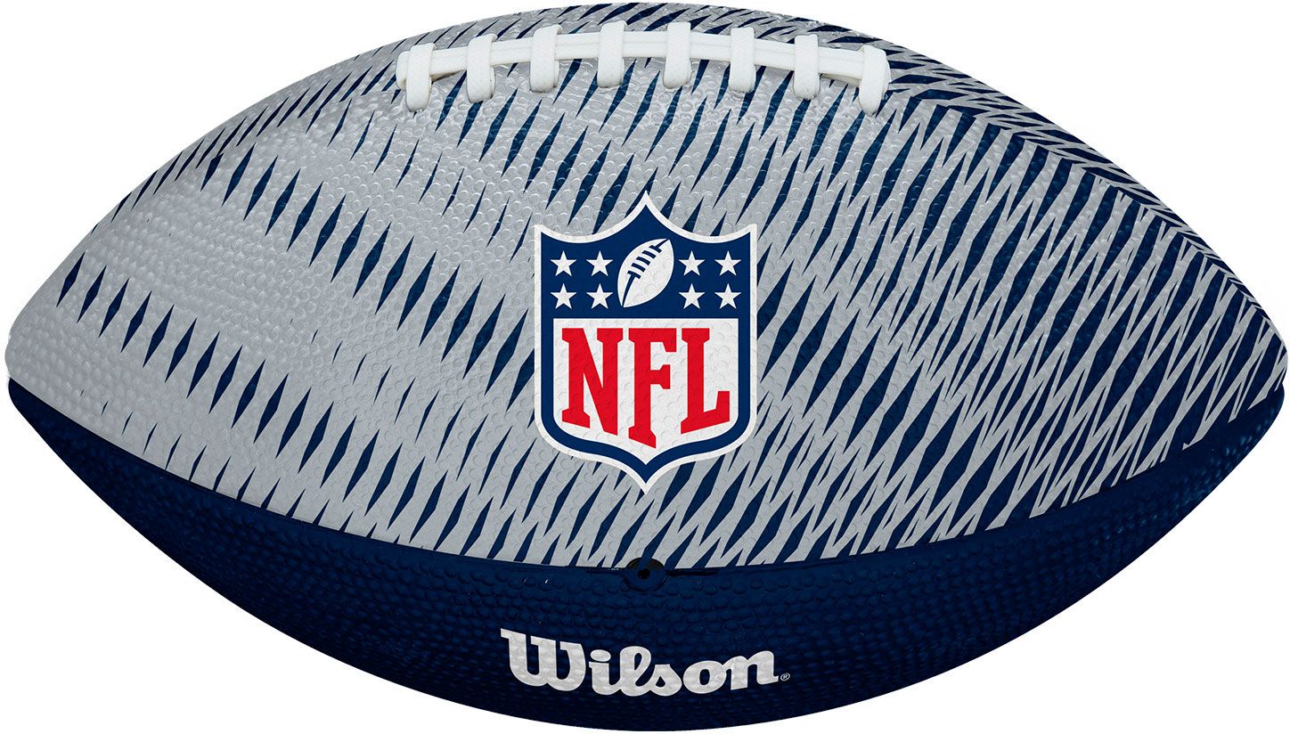 Wilson New England Patriots Tailgate Junior 10'' Football