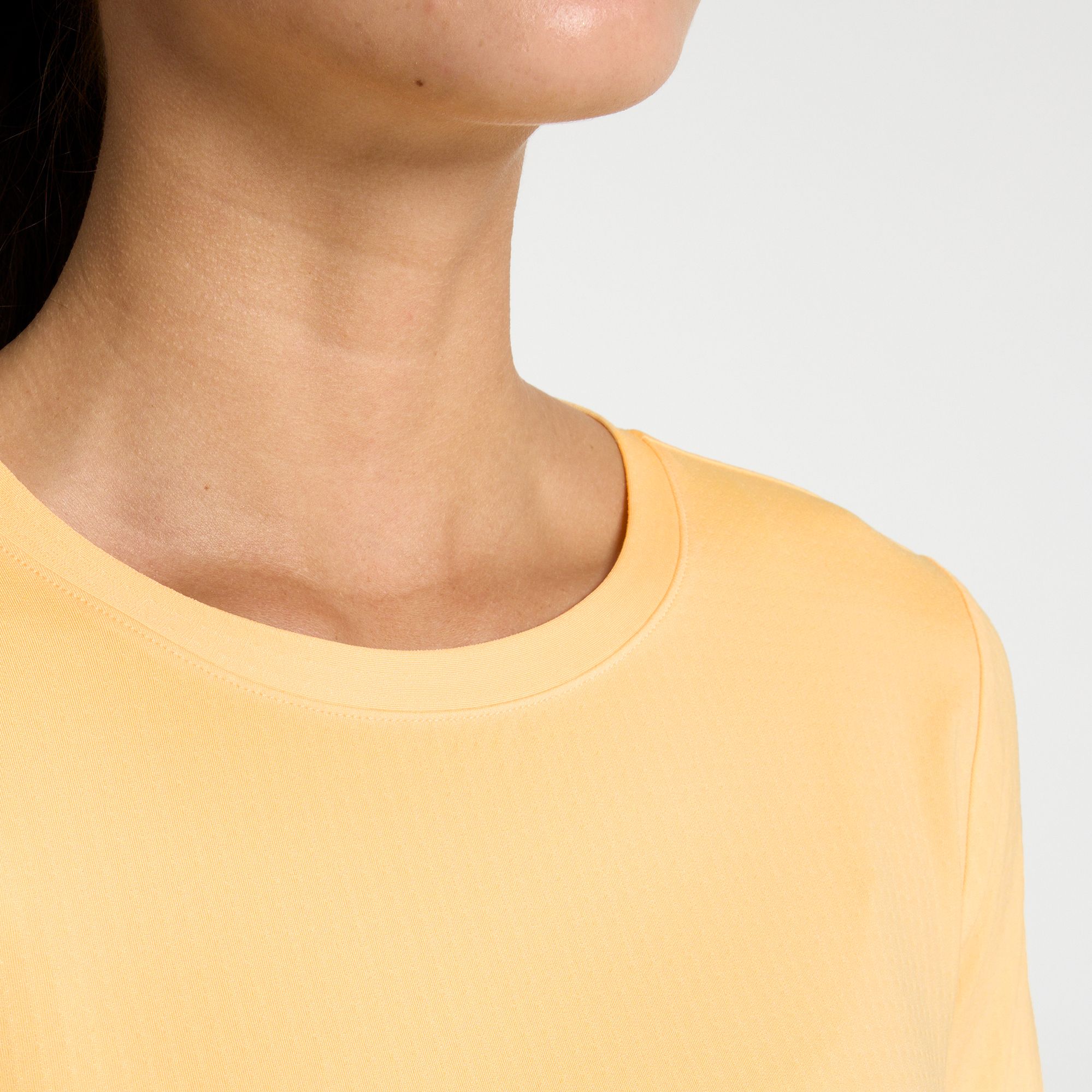 Walter Hagen Women's Performance 11 UV Suncover Golf Crew product image