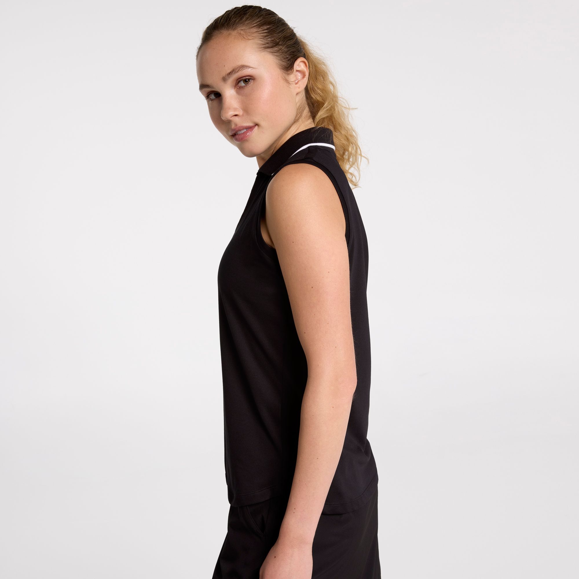 Walter Hagen Women's Performance 11 Sleeveless Johnny product image