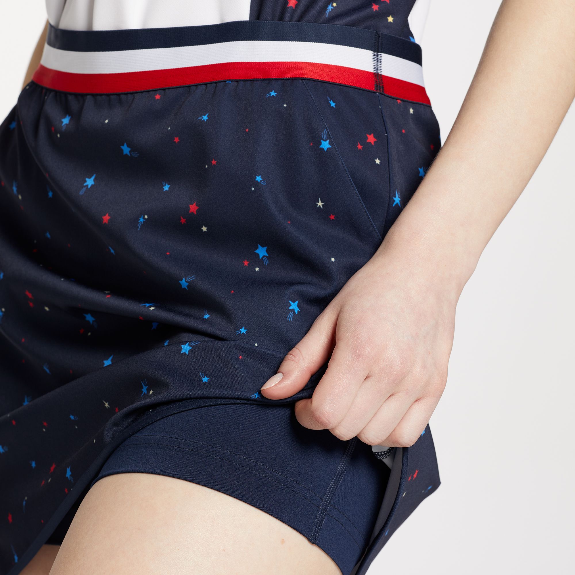 Walter Hagen Women's Contrast Trim Golf Skort product image