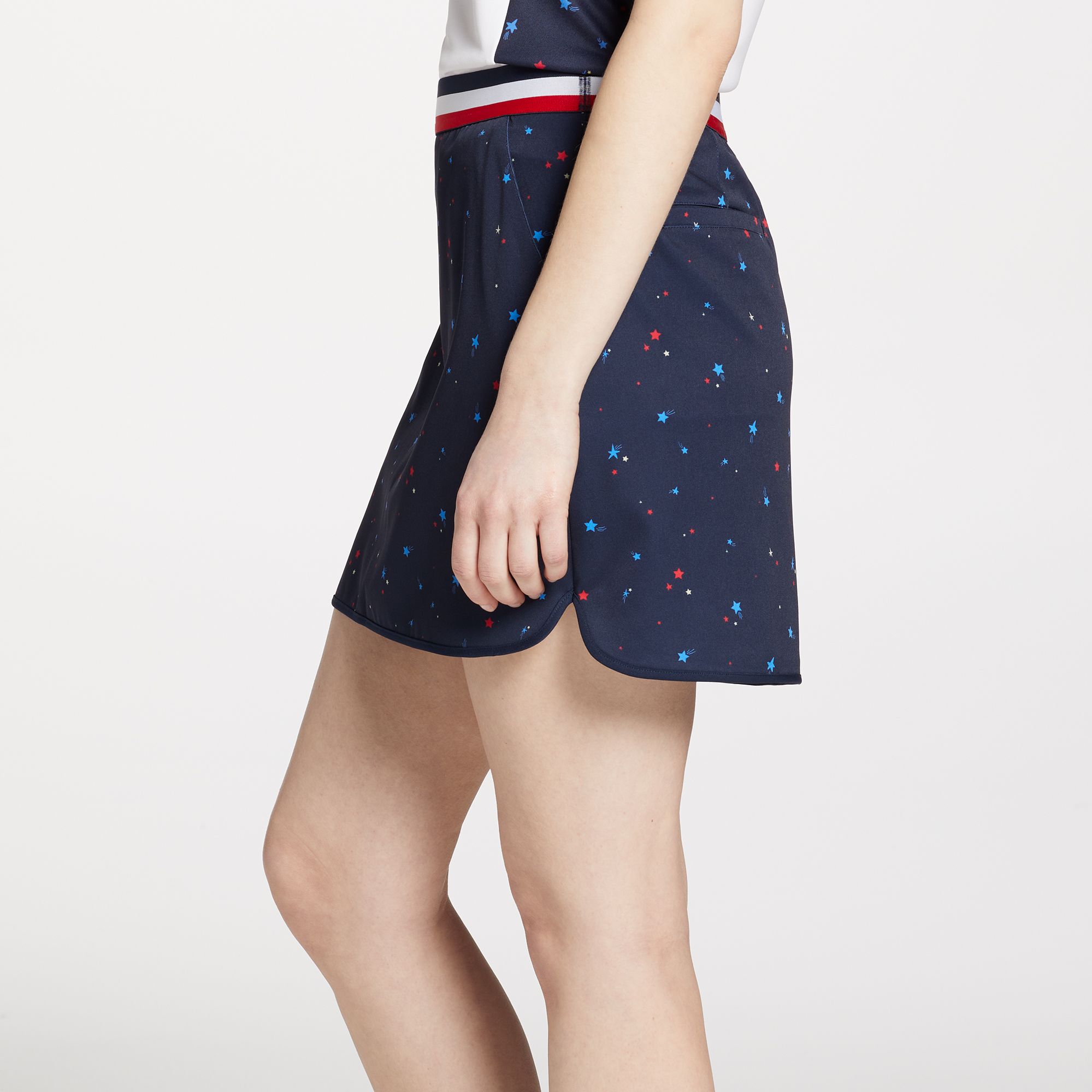 Walter Hagen Women's Contrast Trim Golf Skort product image