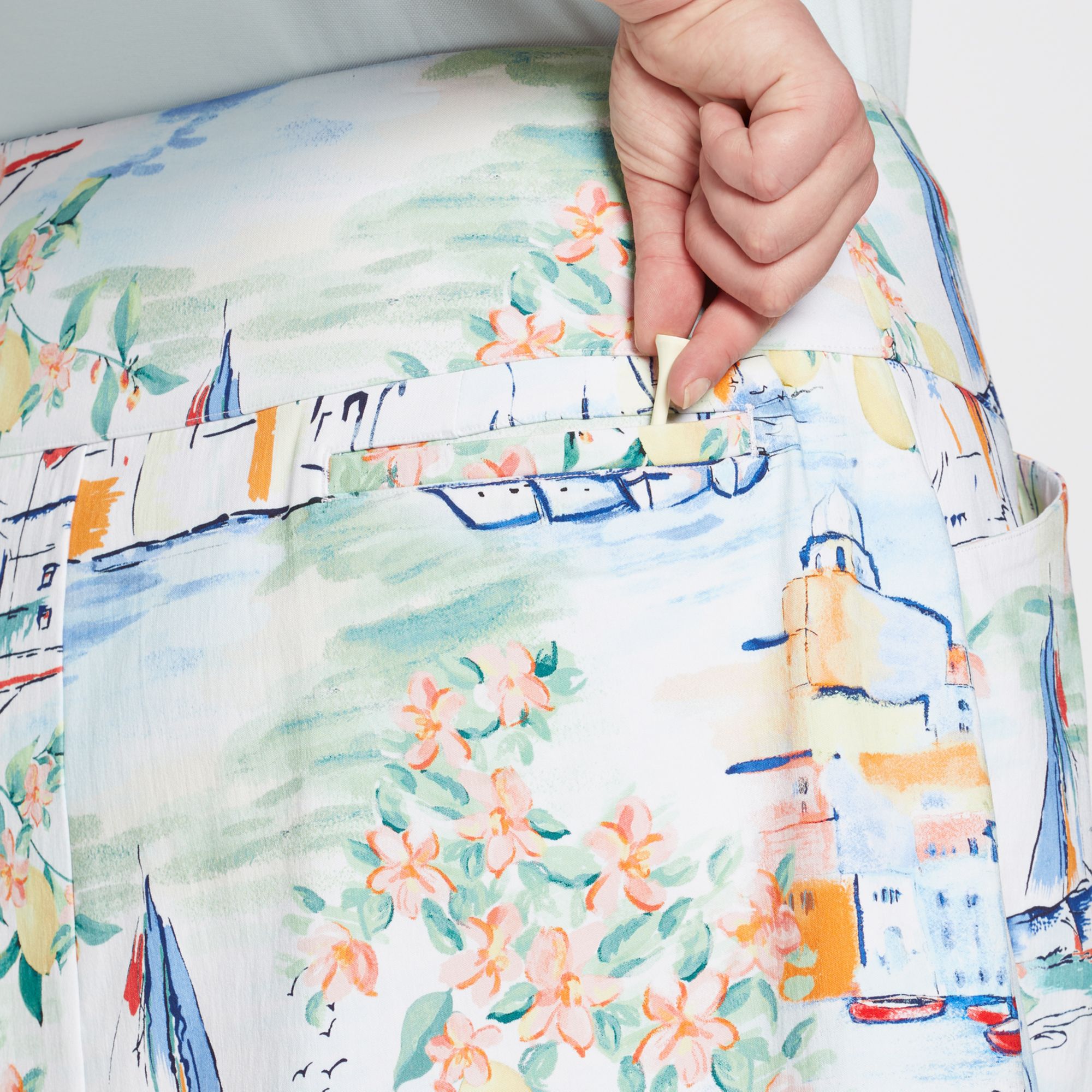 Walter Hagen Women's 17'' Sculpt Golf Skort product image