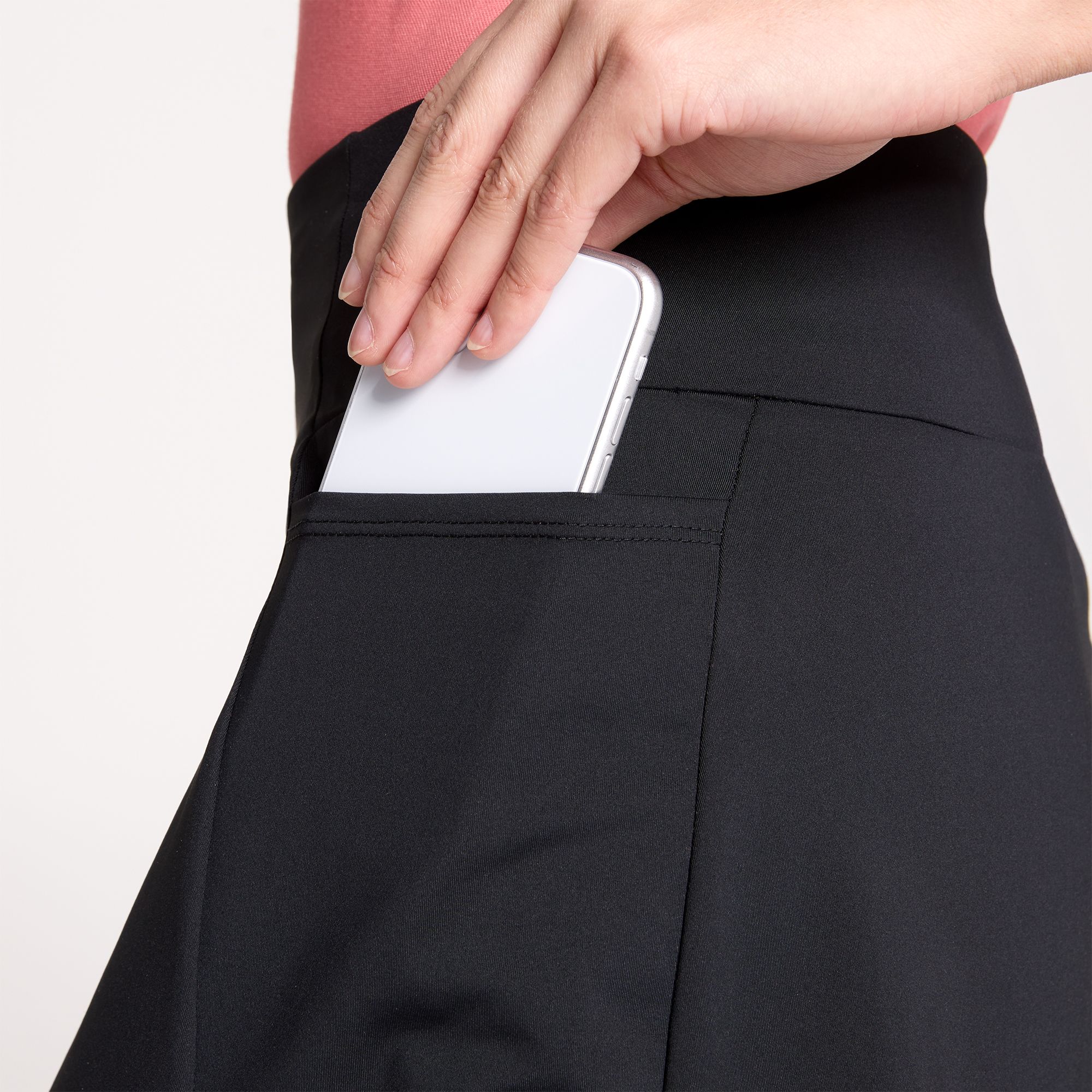 Walter Hagen Women's Performance 11 Knit Skort product image