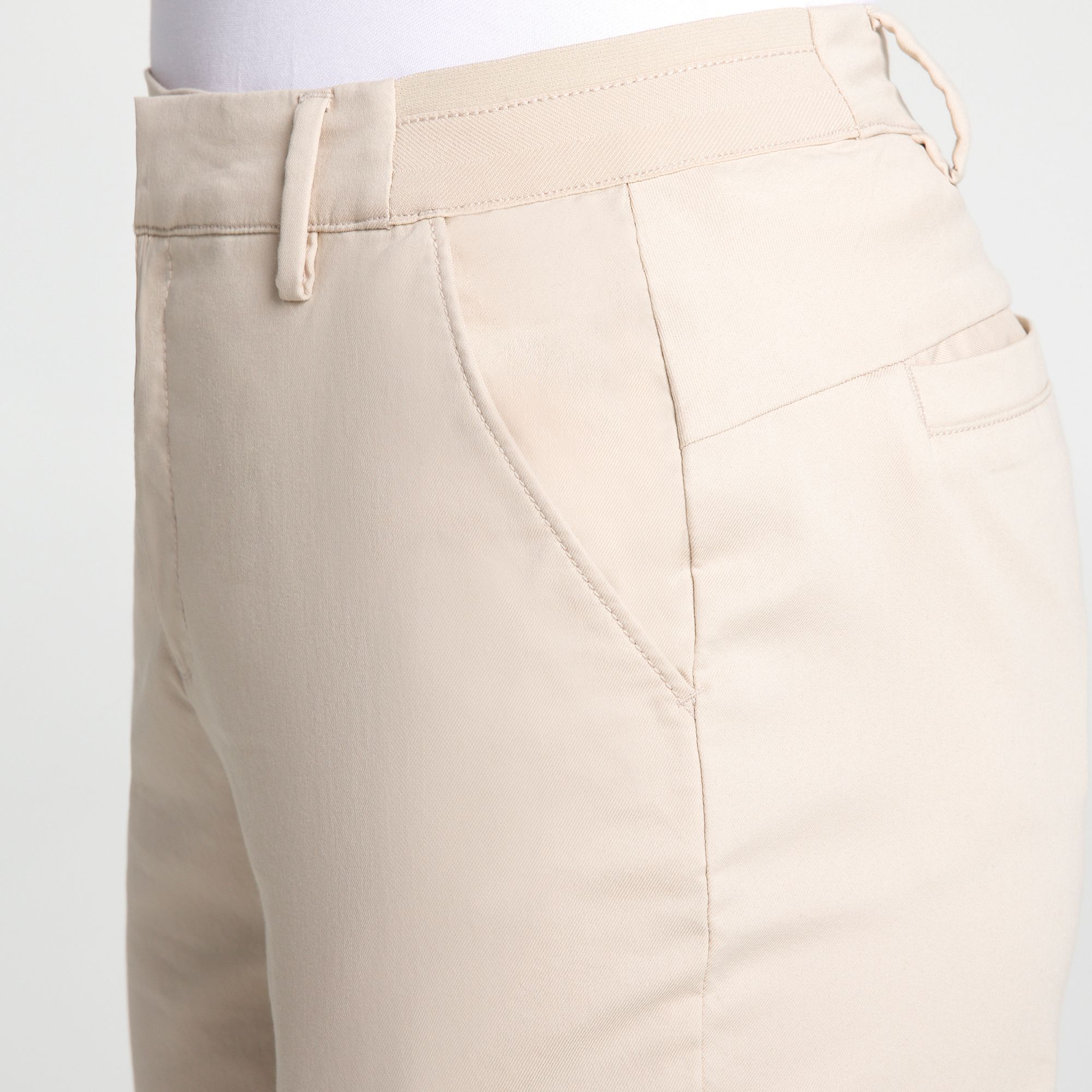 Walter Hagen Women's Clubhouse Woven Golf Pants product image