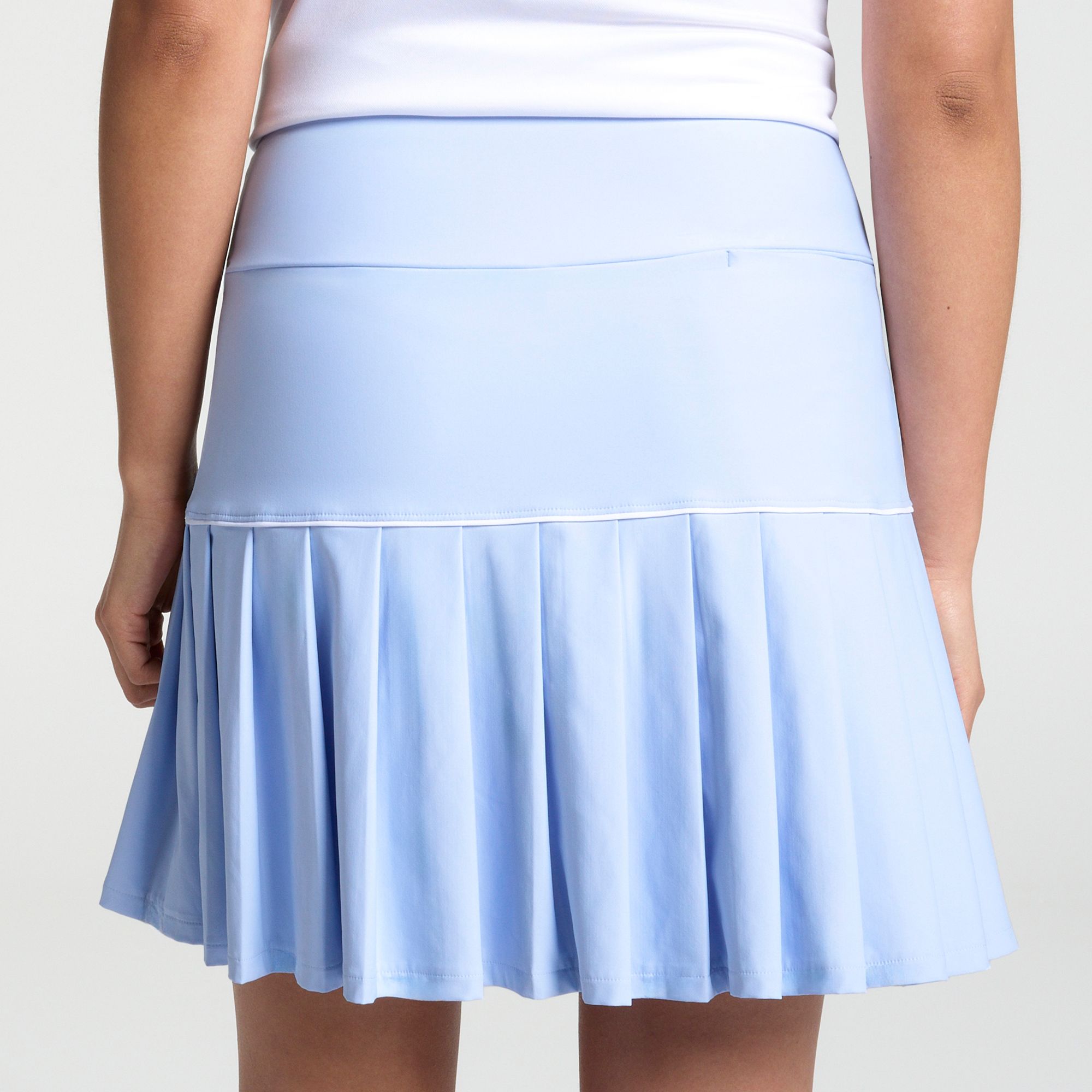 Walter Hagen Women's Performance 11 Knit Pleated 16” Skort product image