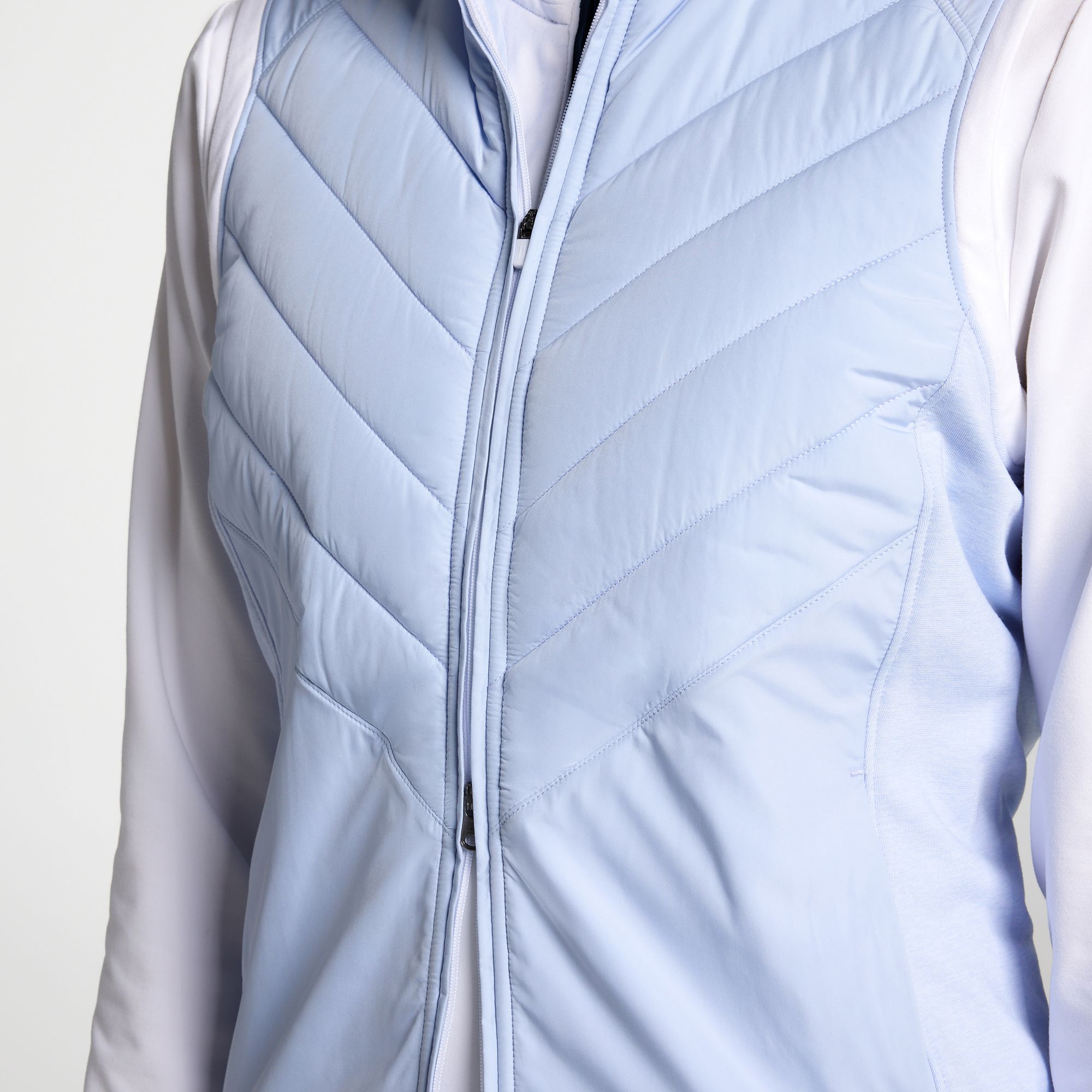 Walter Hagen Women's Performance 11 Quilted Golf Vest product image