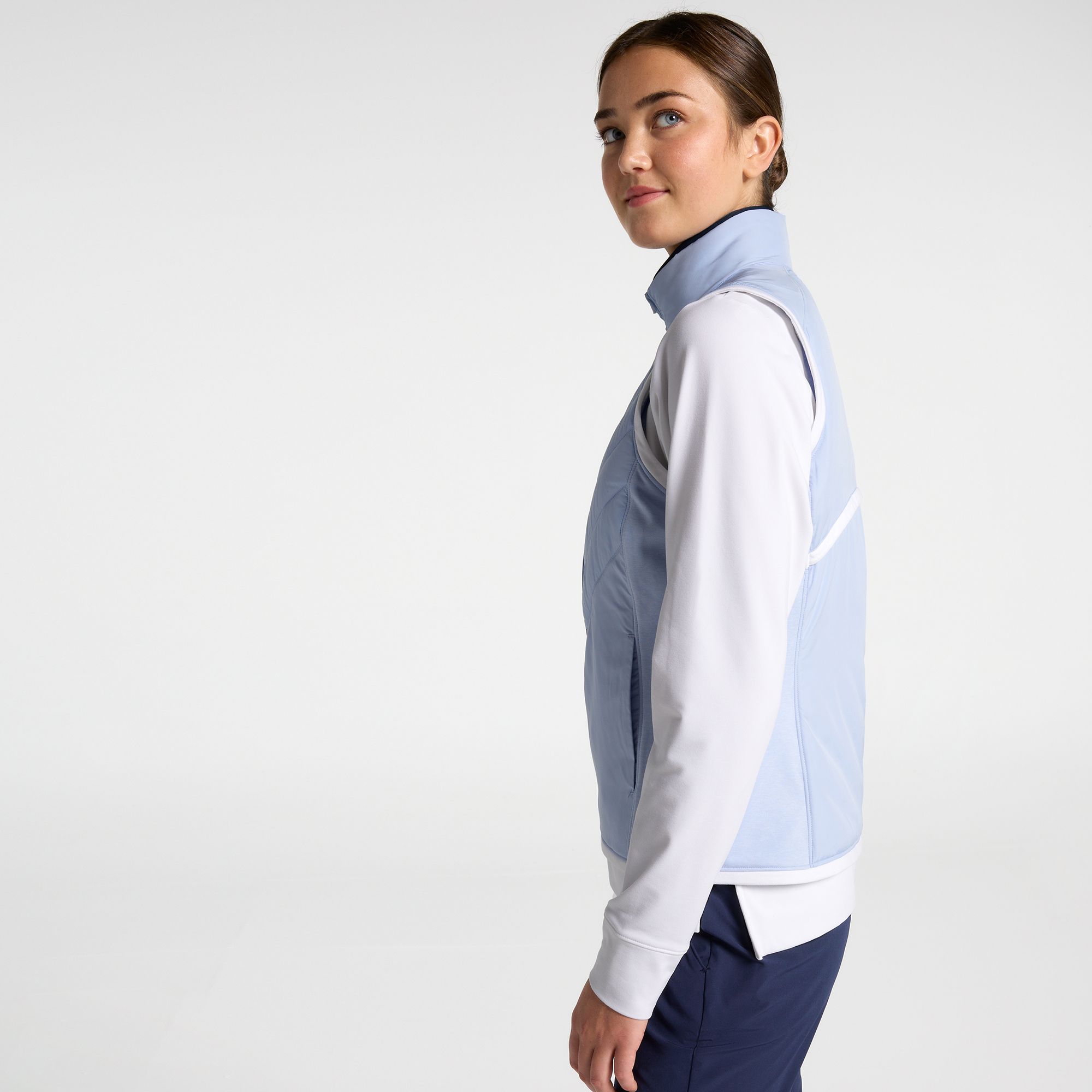 Walter Hagen Women's Performance 11 Quilted Golf Vest product image