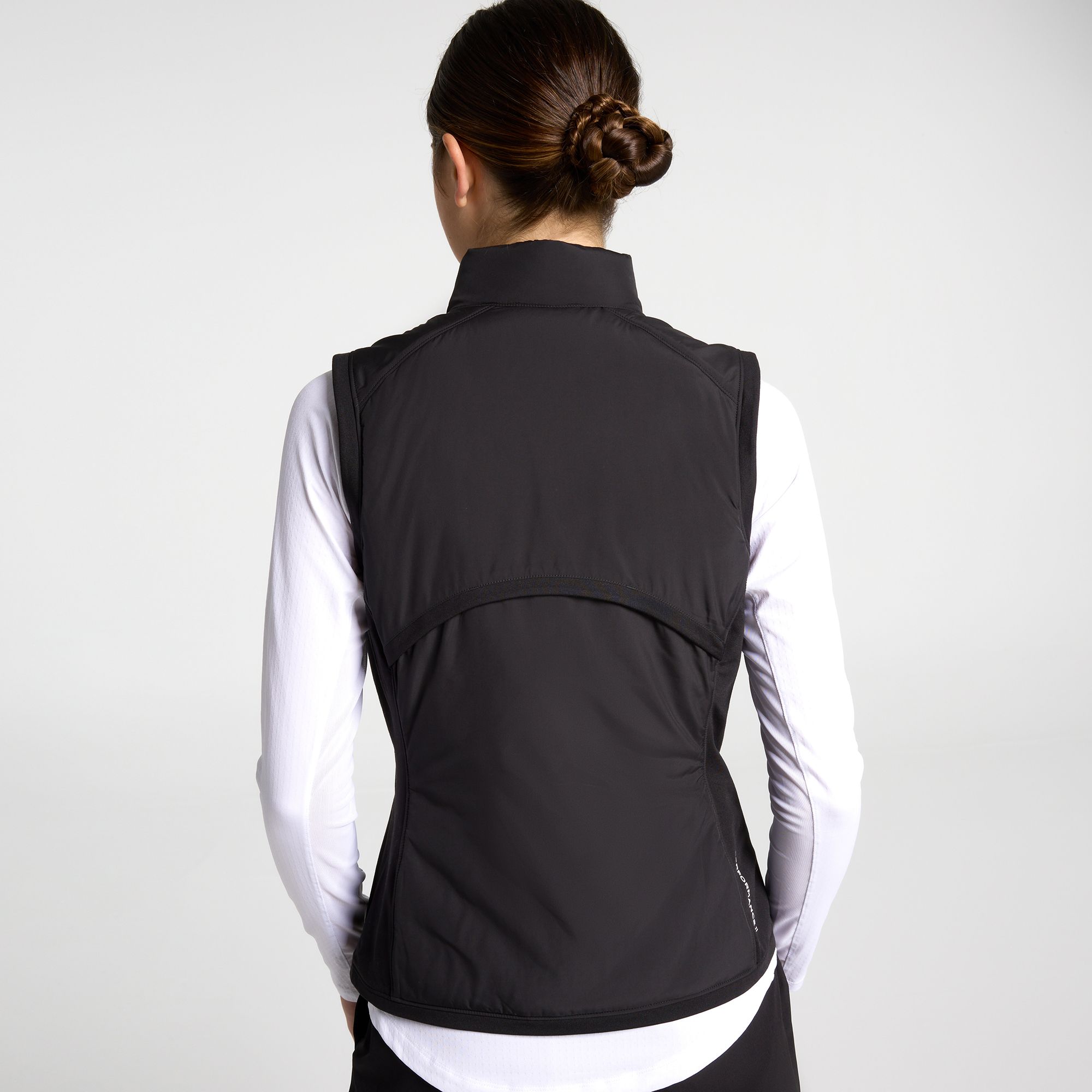 Walter Hagen Women's Performance 11 Quilted Golf Vest product image