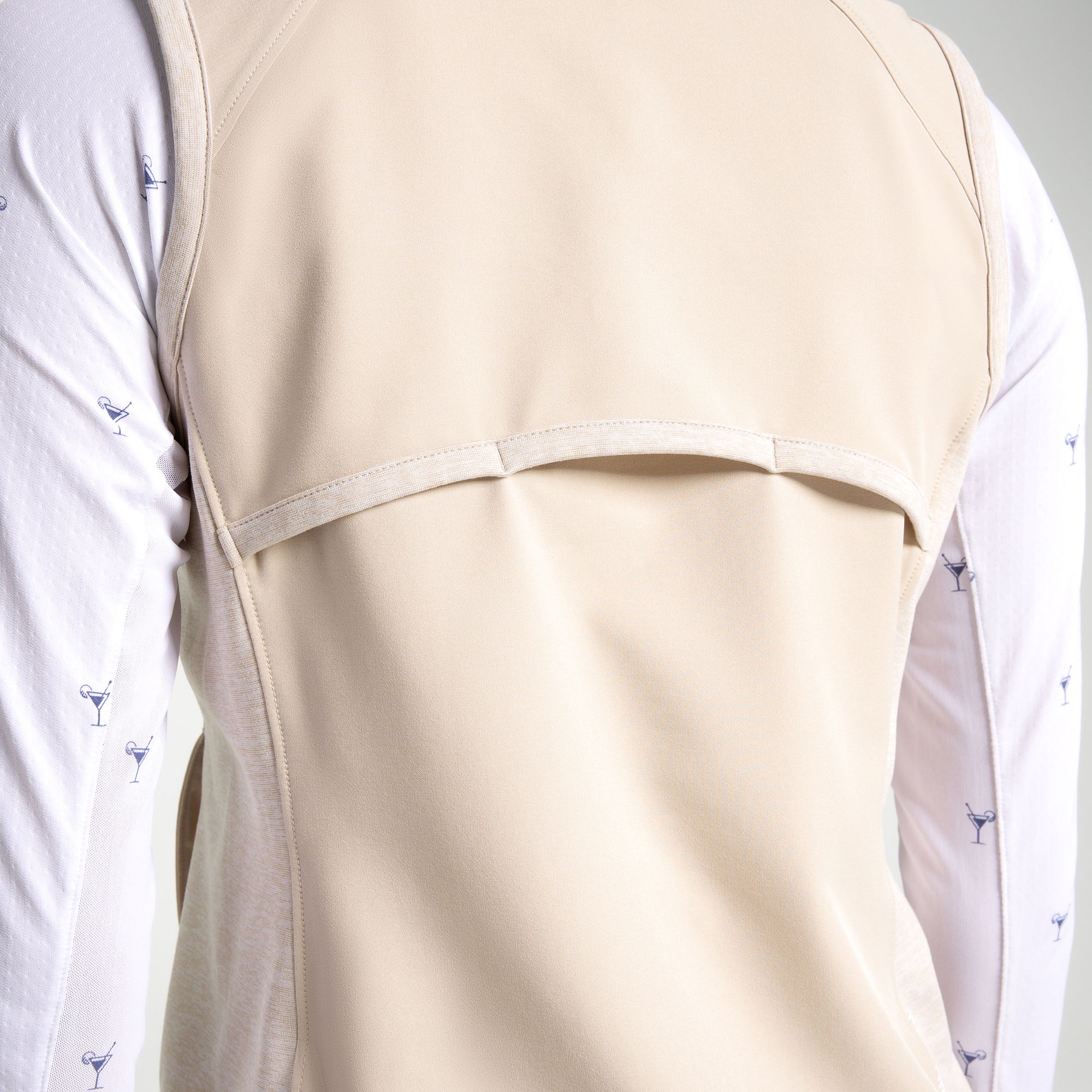 Walter Hagen Women's Performance 11 Lightweight Vest product image