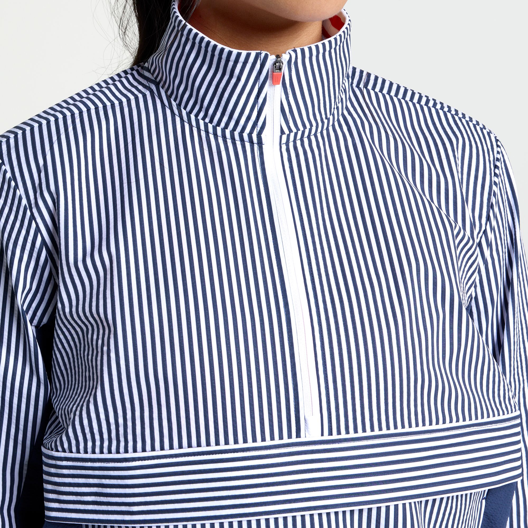 Walter Hagen Women's Performance 11 Seersucker 1/4 Zip product image