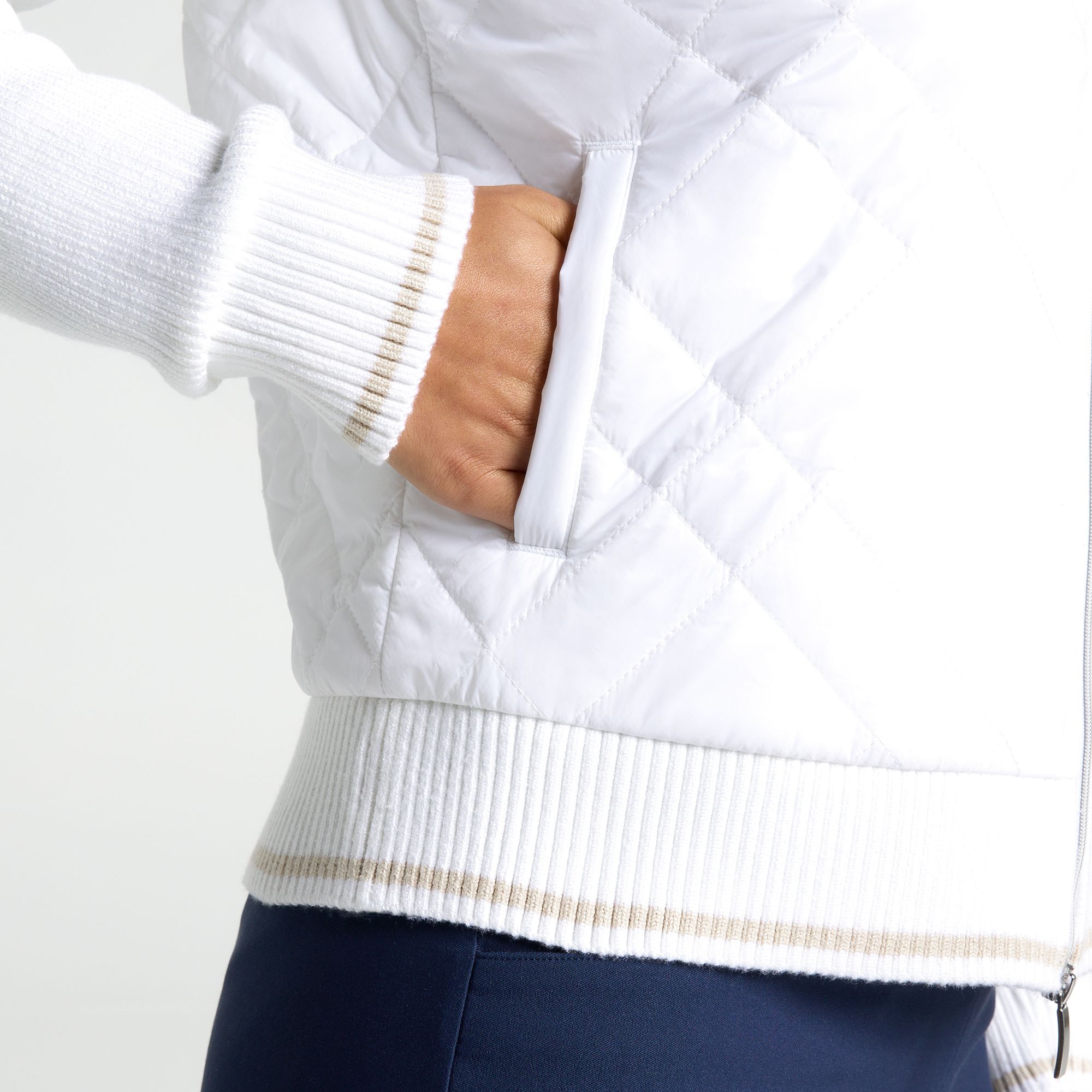 Walter Hagen Women's Performance 11 Hybrid Jacket product image