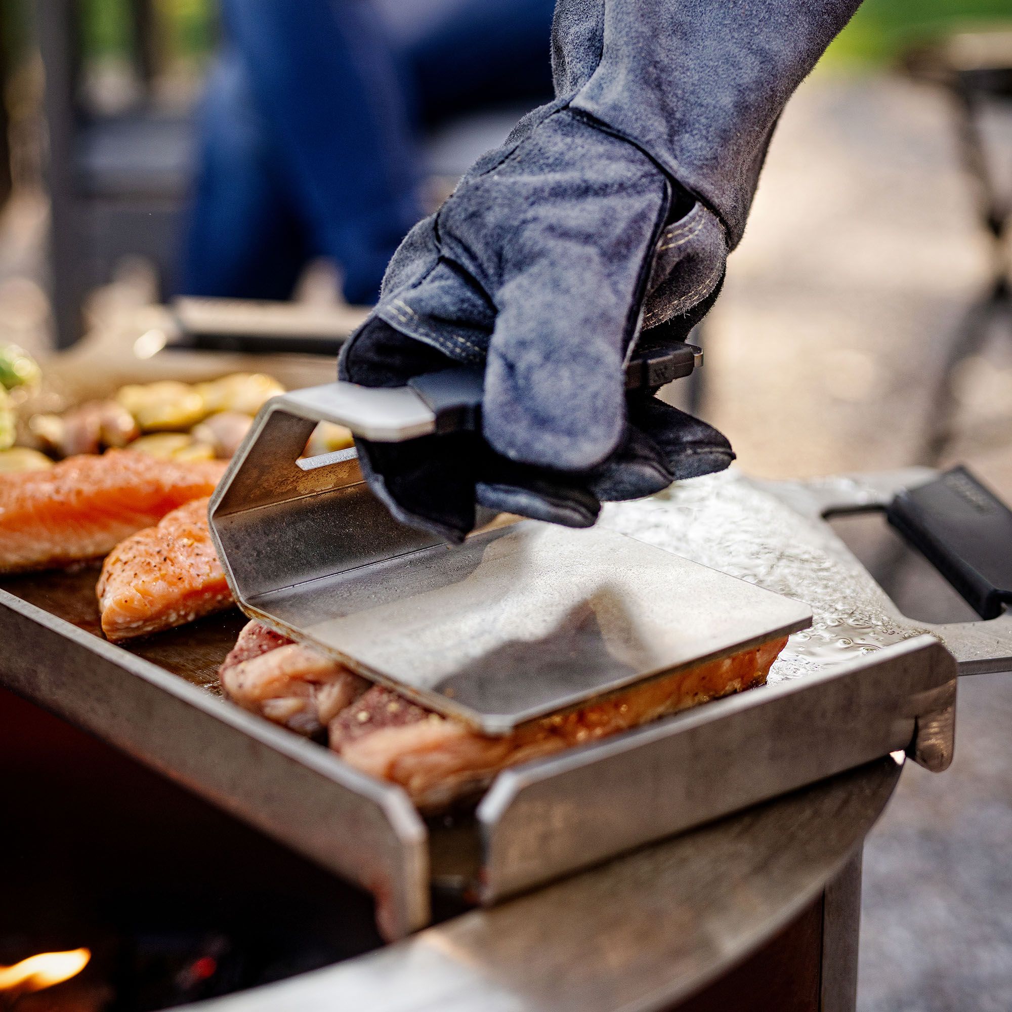 Breeo Griddle Press product image