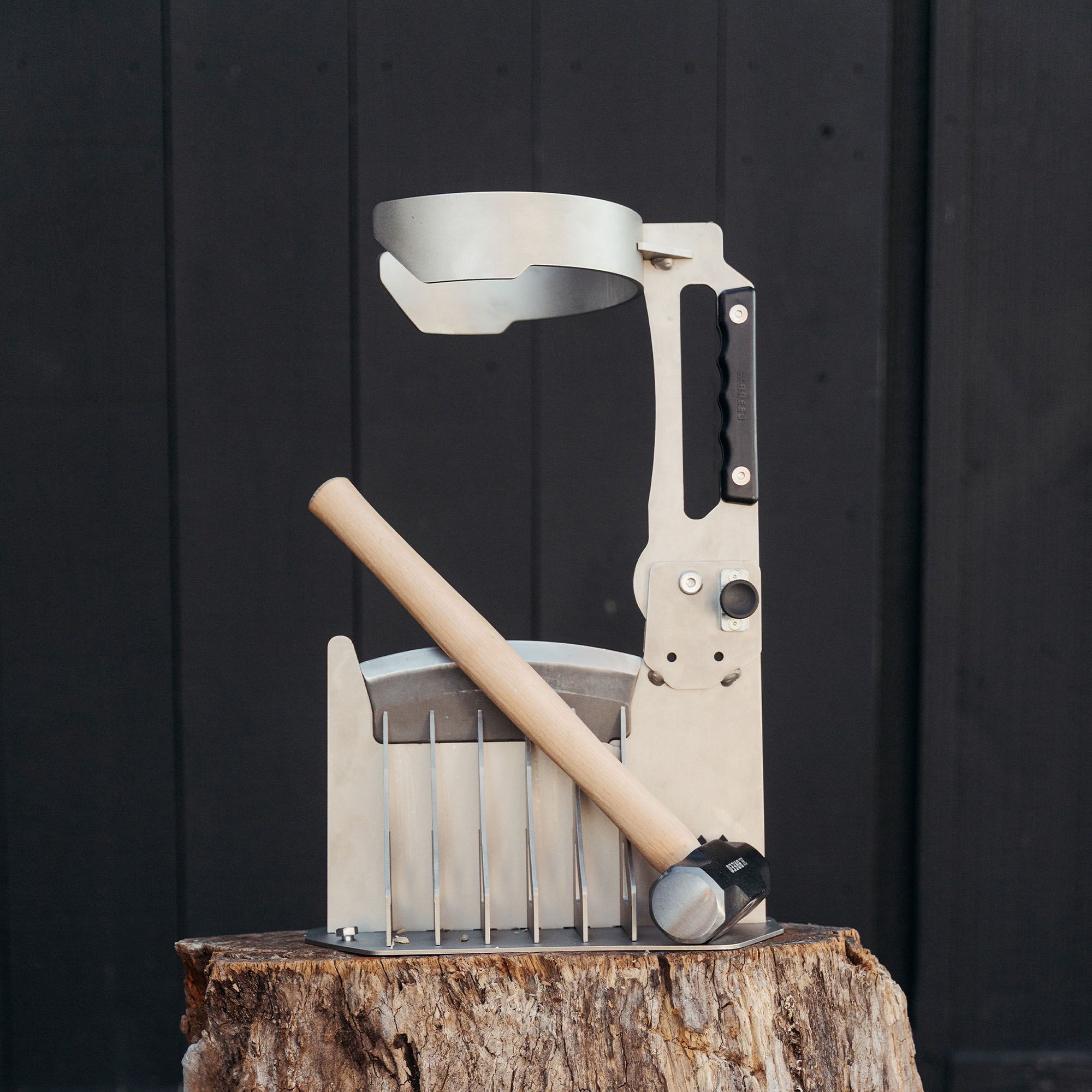 Breeo QwikSplit Kindling Splitter product image