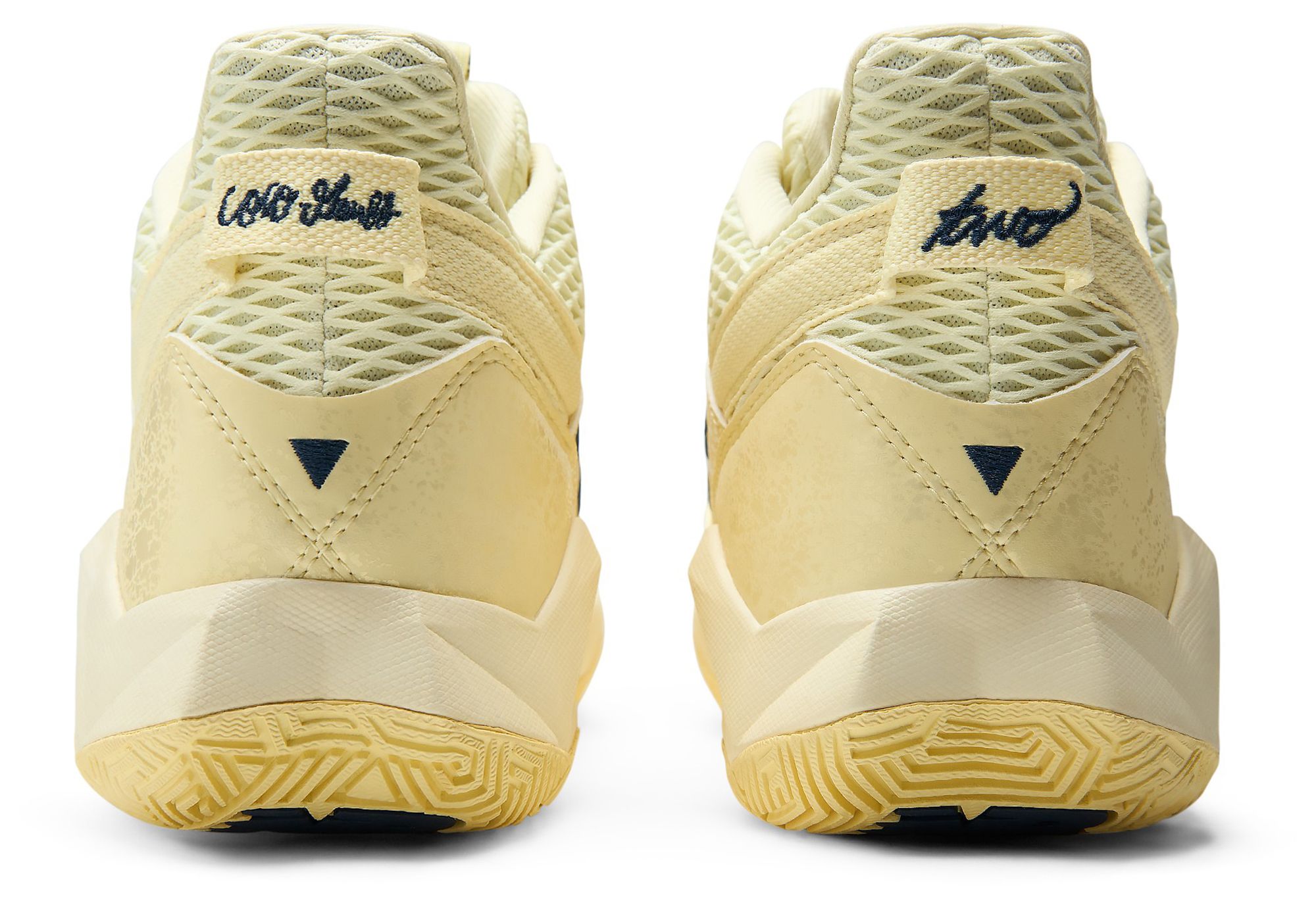 New Balance Women's Coco CG2 Tennis Shoes product image
