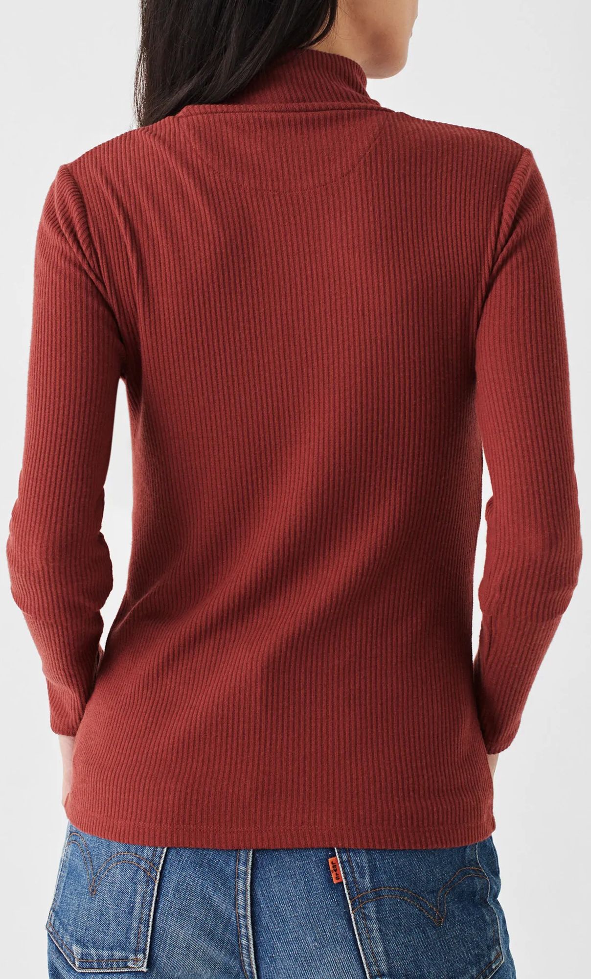 Faherty Women's Legend Rib Roscoe Turtleneck product image