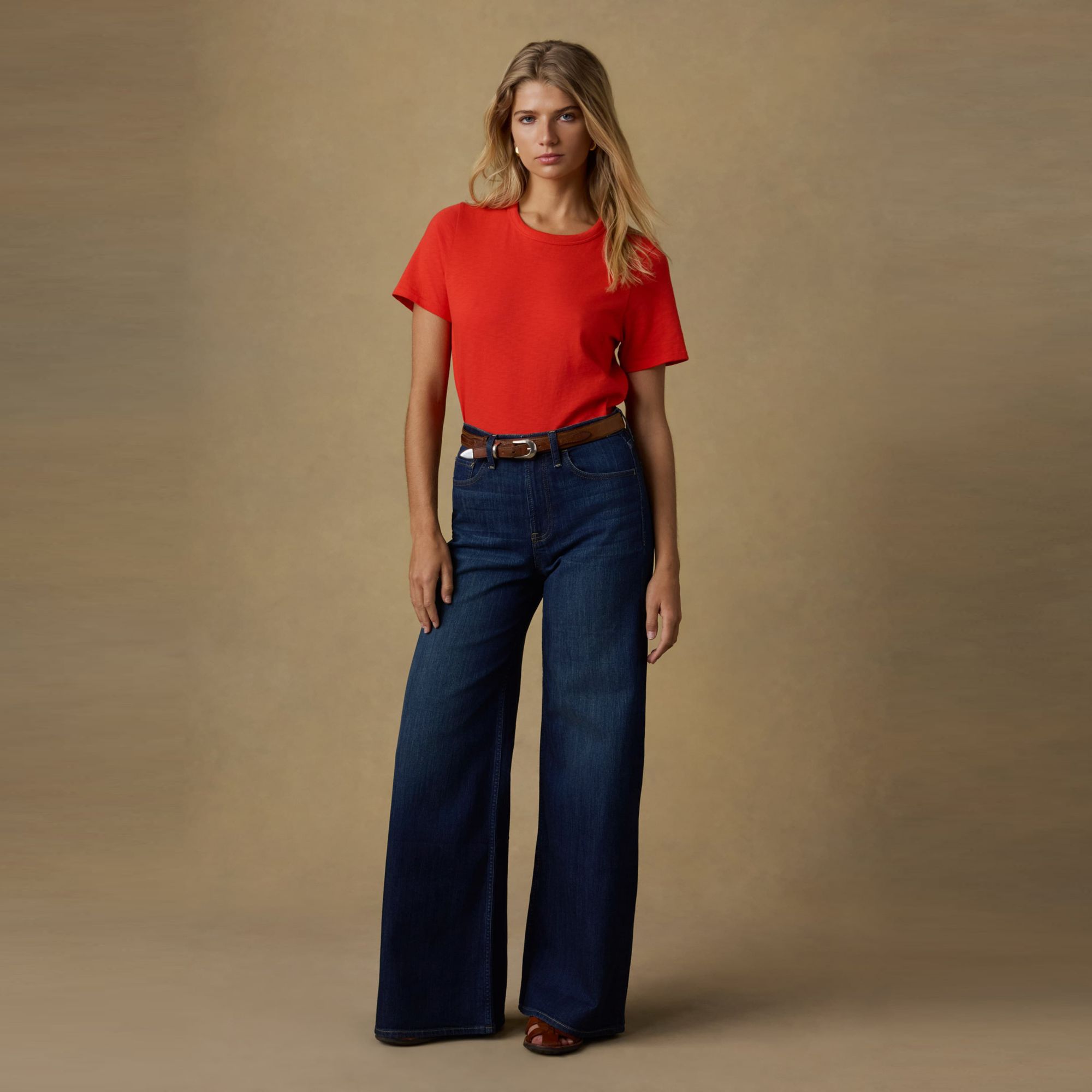 Faherty Women's Sunwashed Short Sleeve Crew T-Shirt product image