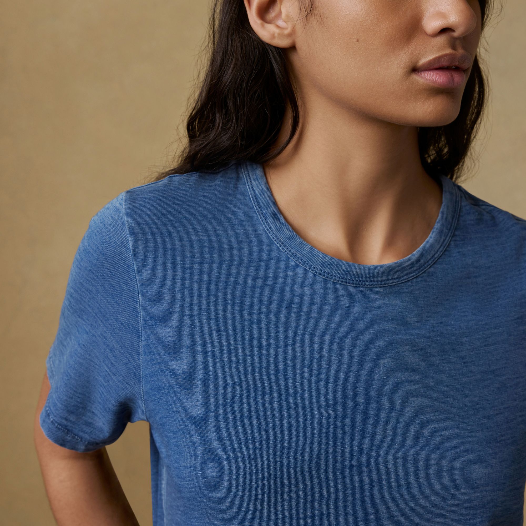 Faherty Women's Sunwashed Regenerative Cotton Essential Tee product image