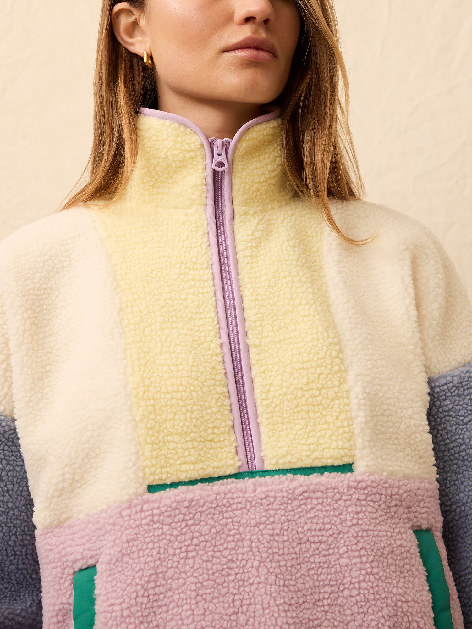 Faherty Women's Fireside Fleece Pullover product image