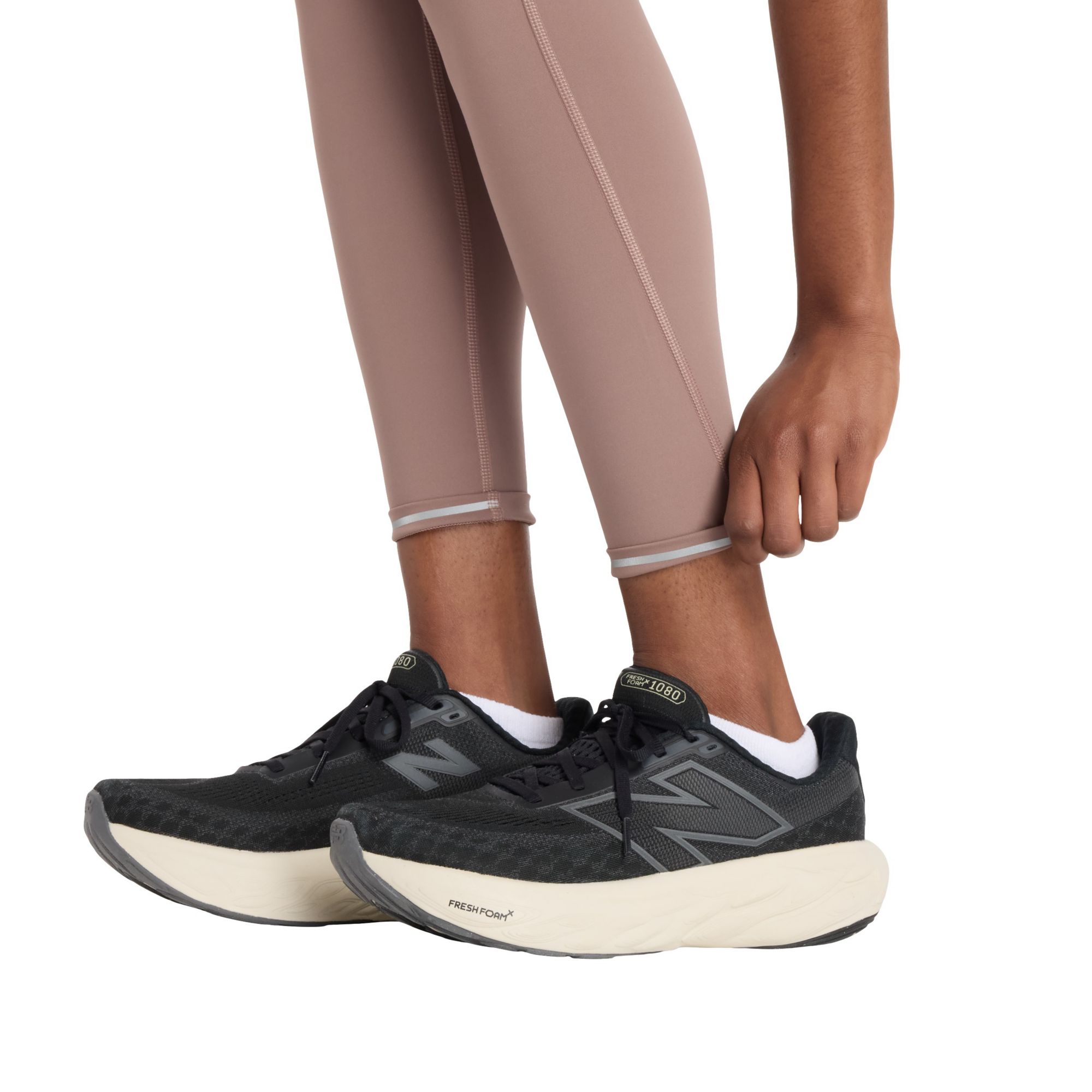 New Balance Women's RC 25" Leggings product image
