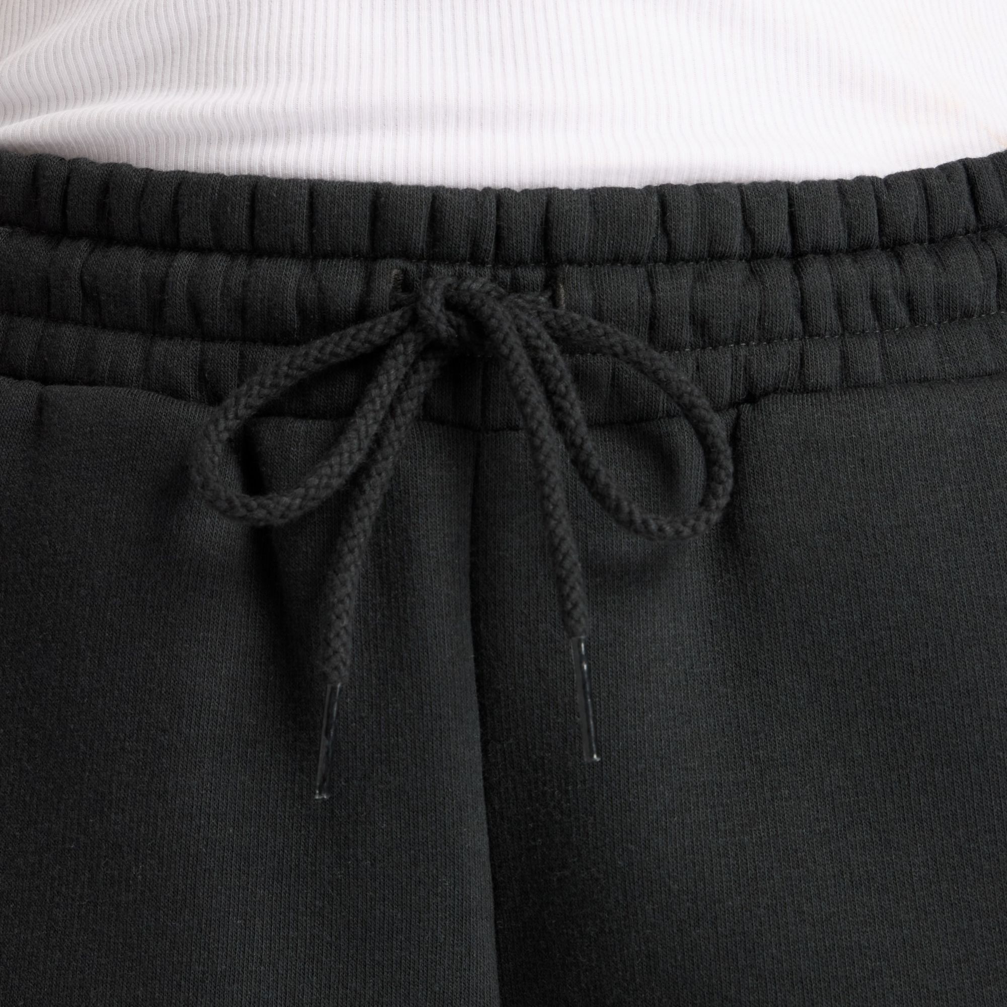 New Balance Women's Linear Heritage Fleece Wide Leg Pants product image