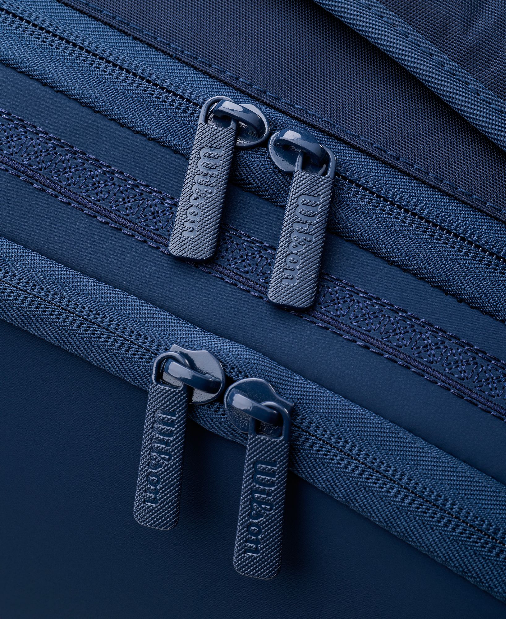 Wilson Limited Edition Roland Garros 2026 Sessionsoire 9-Pack Racquet Bag product image