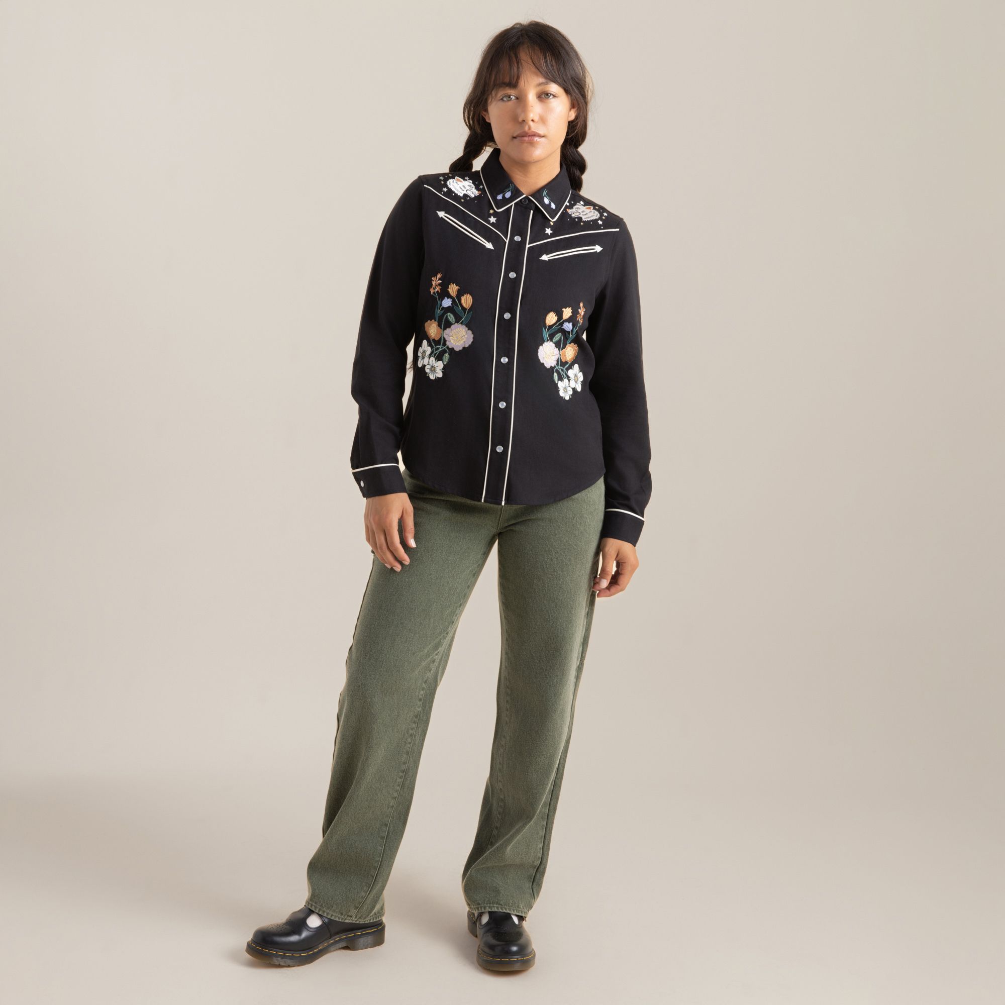 Roark Women's Ranger Button-Up Shirt product image