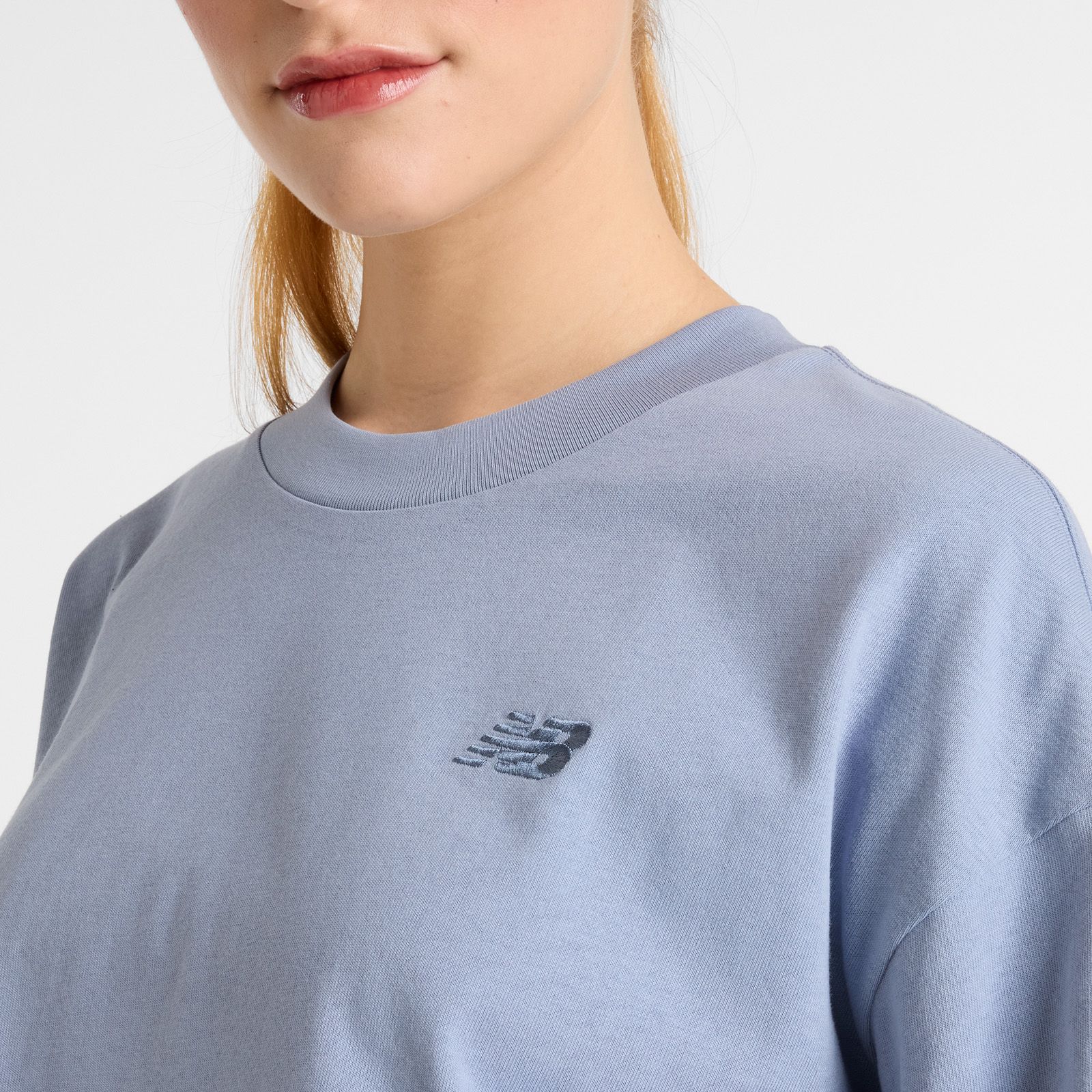New Balance Women's Logo Oversized Jersey T-Shirt product image