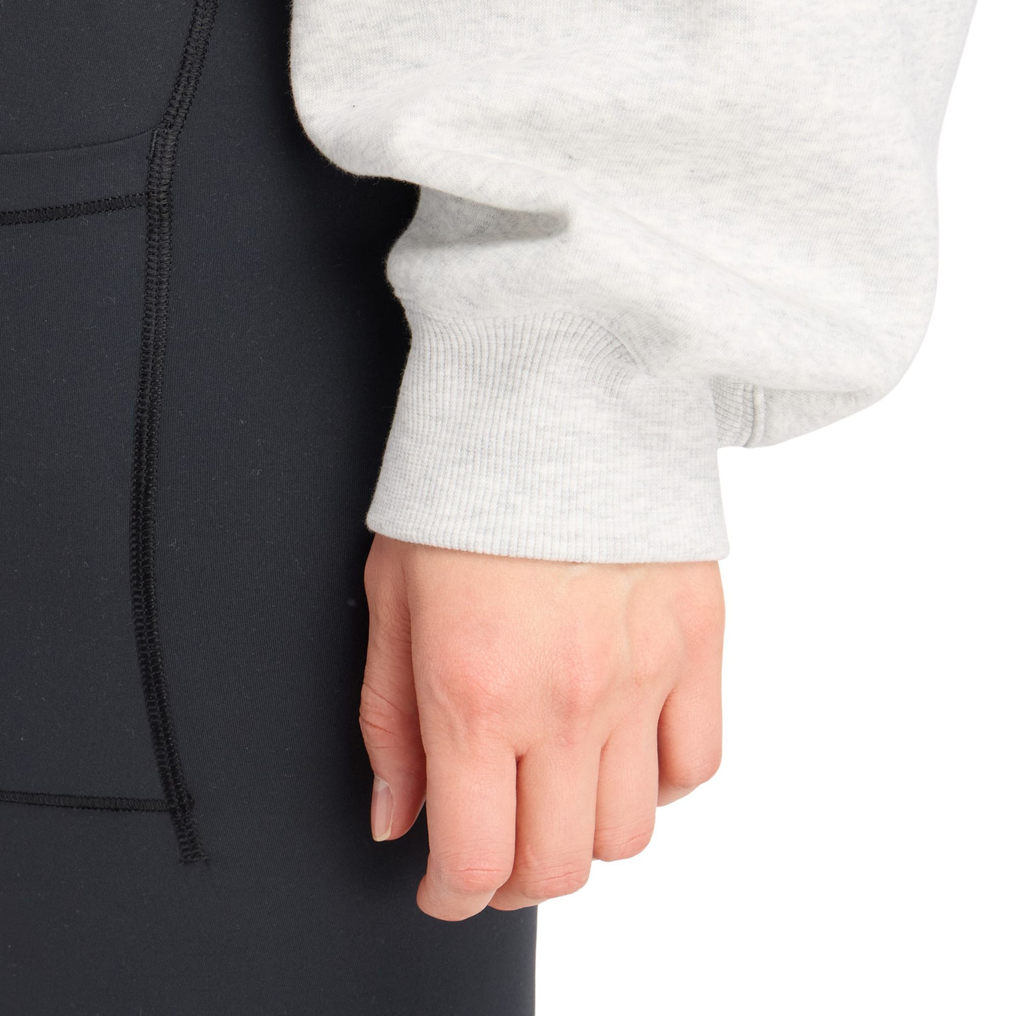 New Balance Women's Trackside Fleece Crew product image