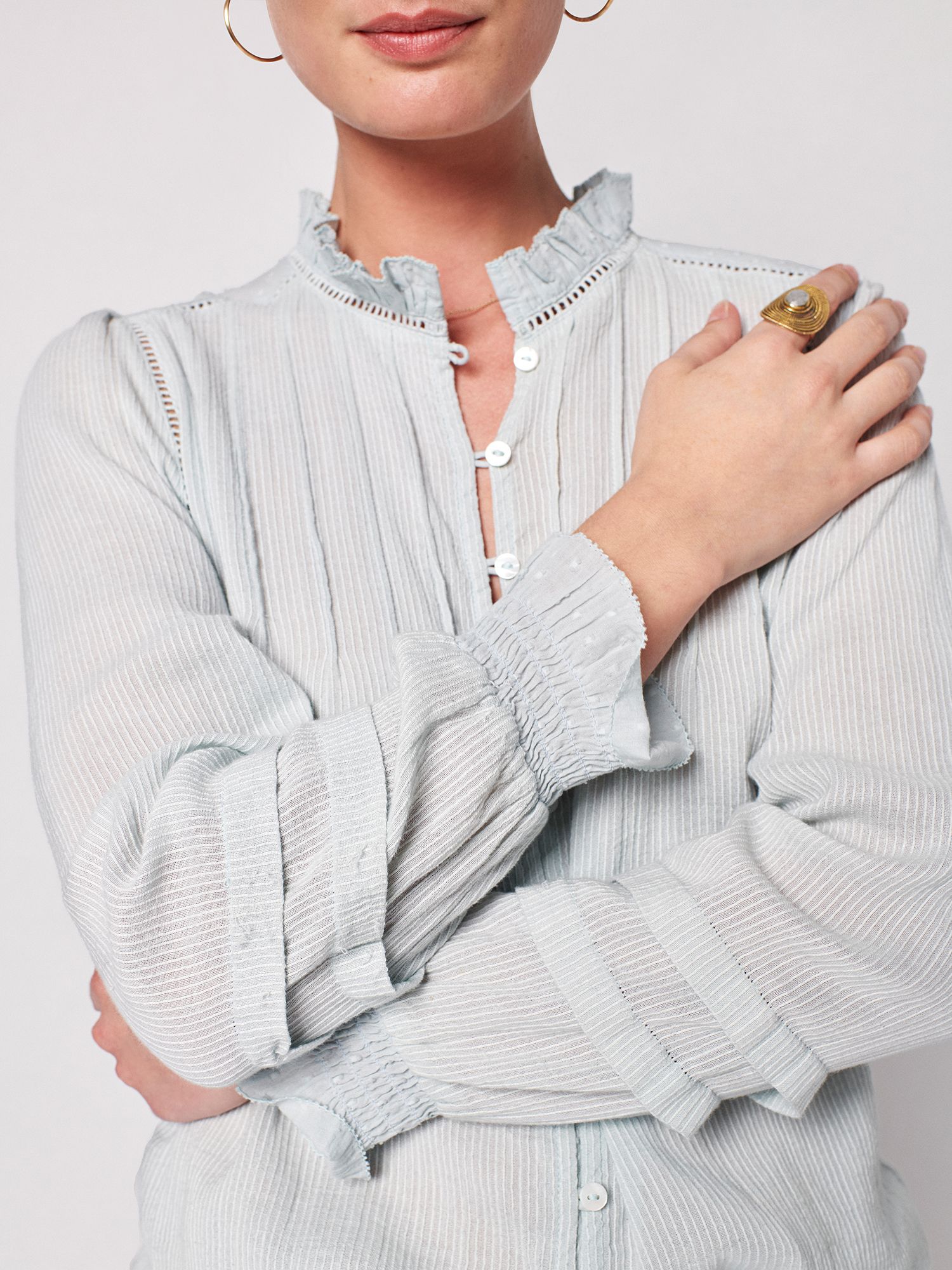 Faherty Women's Willa Long Sleeve Shirt product image